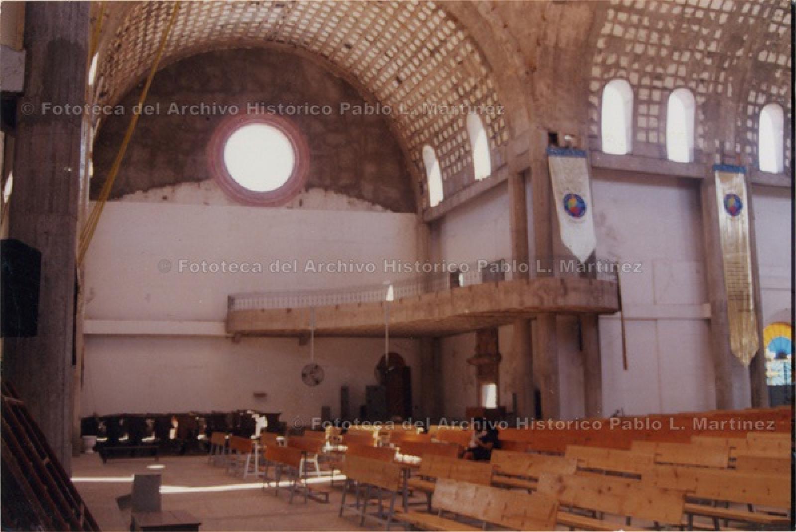 Interior del Santuario de Nuestra Señora de Guadalupe, La Paz.