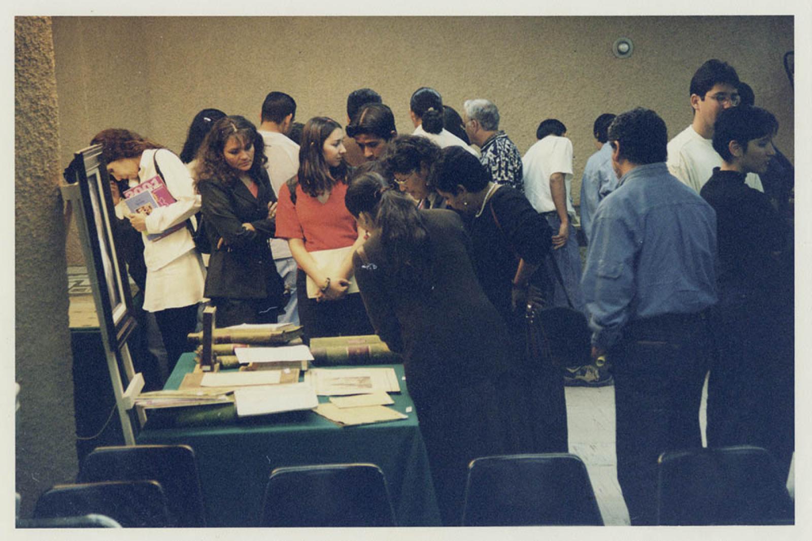 Invitados a exposición de documentos que resguarda el Archivo Histórico Pablo L. Martínez.