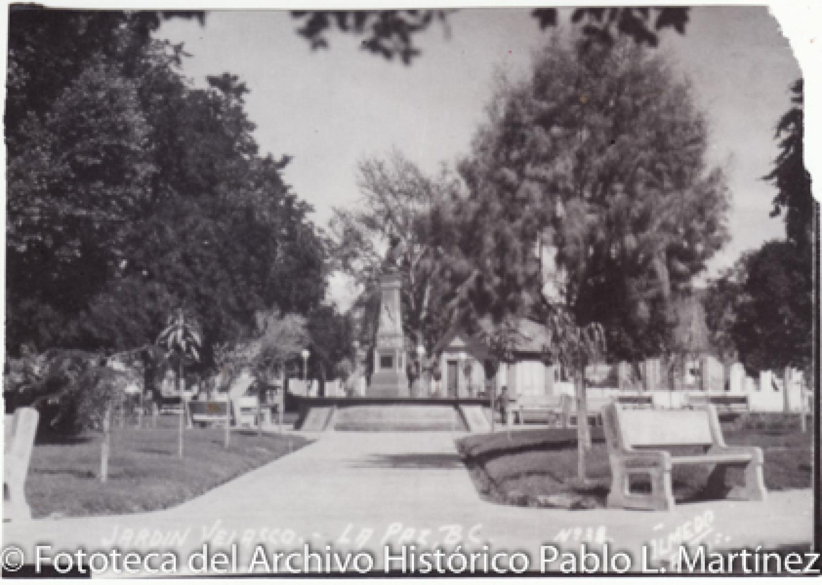 “Jardín Velasco, La Paz, B. C. S.”