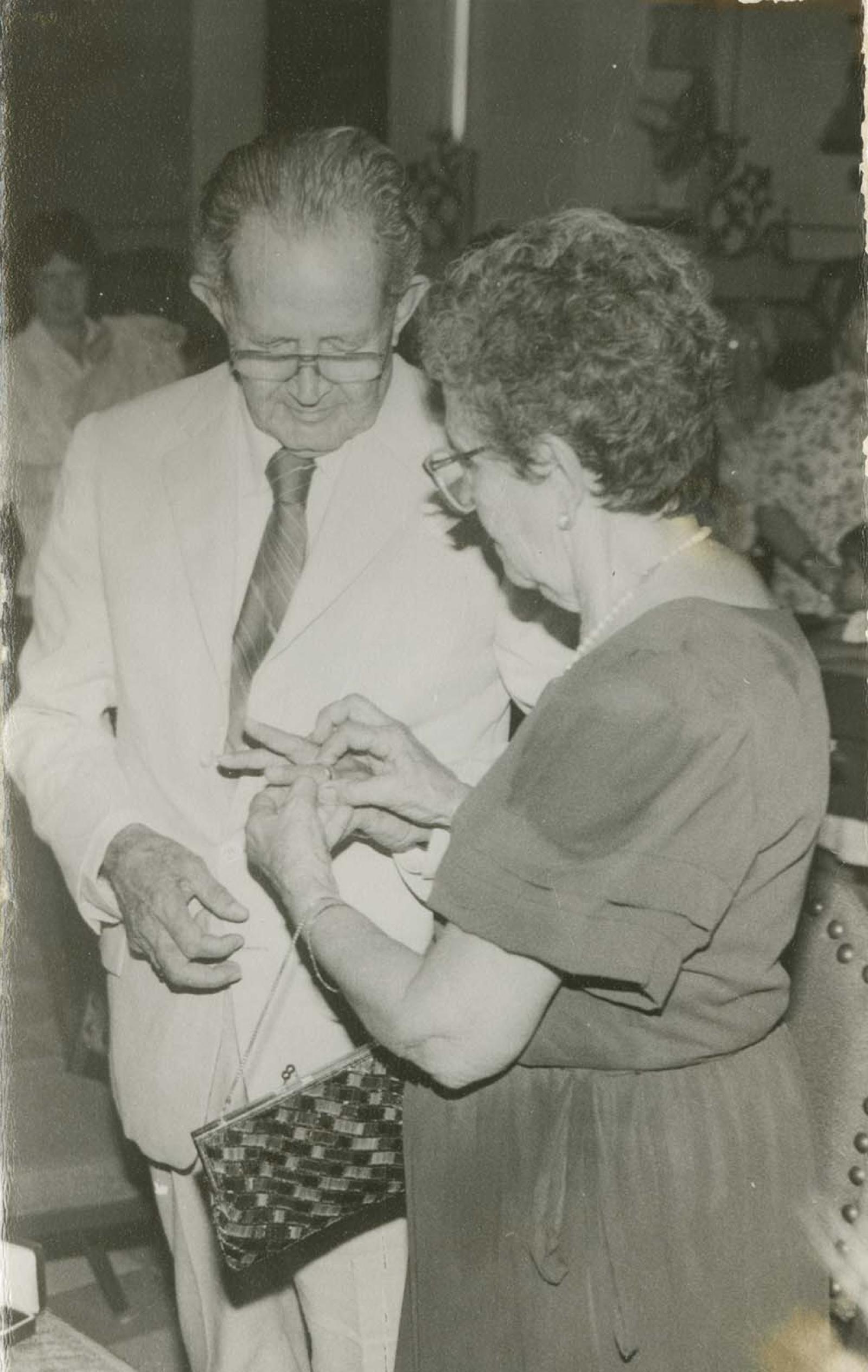 Jesús Castro Agúndez y su esposa.