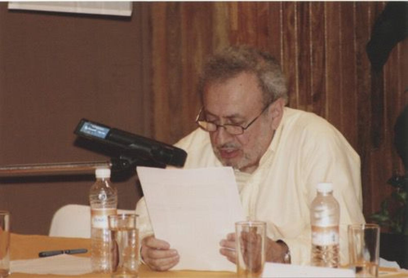 Jorge Ruíz Dueñas dicta su ponencia Entre la Misión de la Memoria Histórica y la Panacea de la Transparencia, en la  Reunión de Archivos del Gobierno del estado de Baja California Sur.