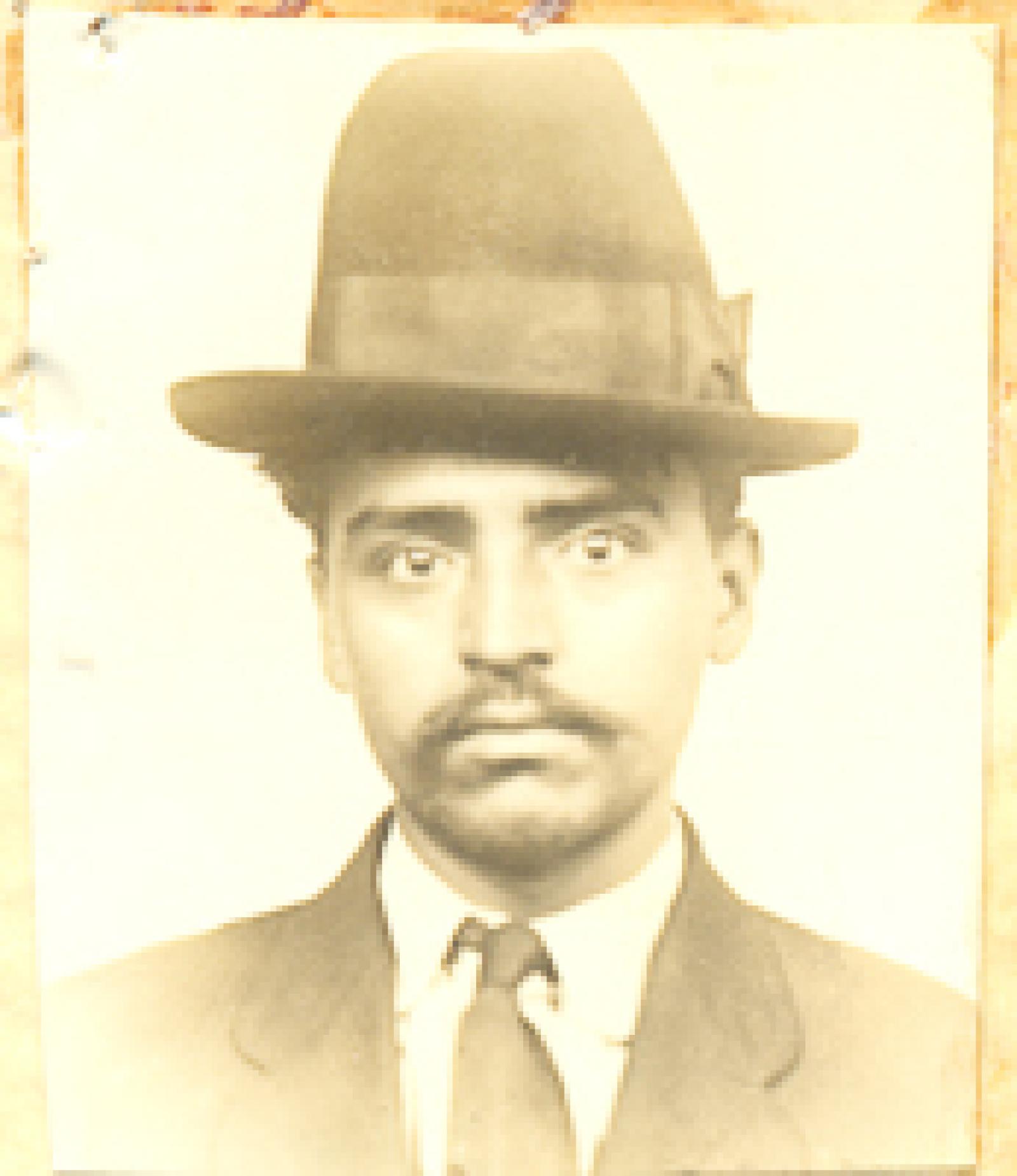 Julio C. Beltrán.