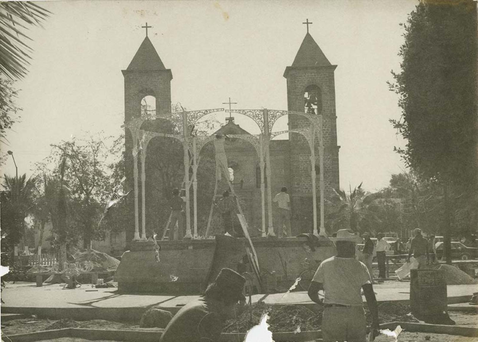 Kiosco del Jardín Velasco.
