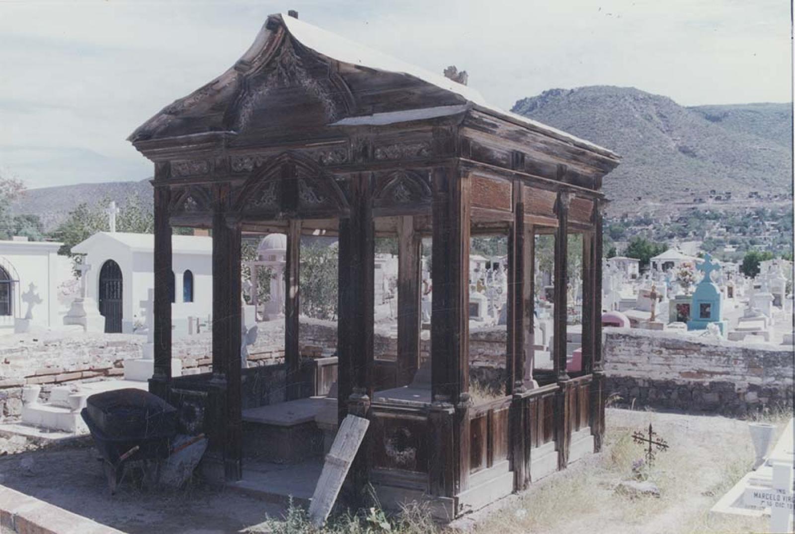 “La capilla”, panteón de Los San Juanes.