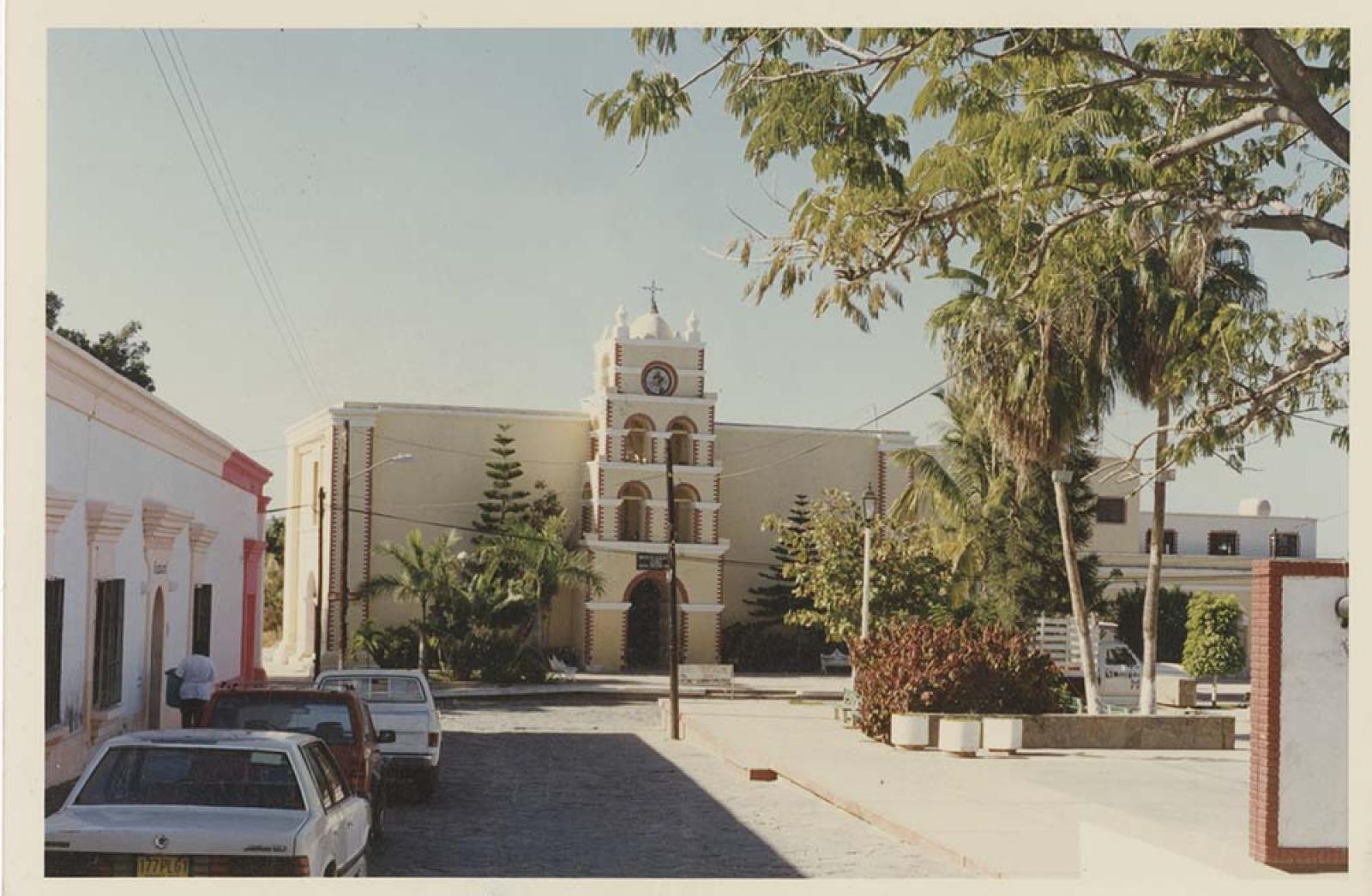 “La comunidad todosanteña”