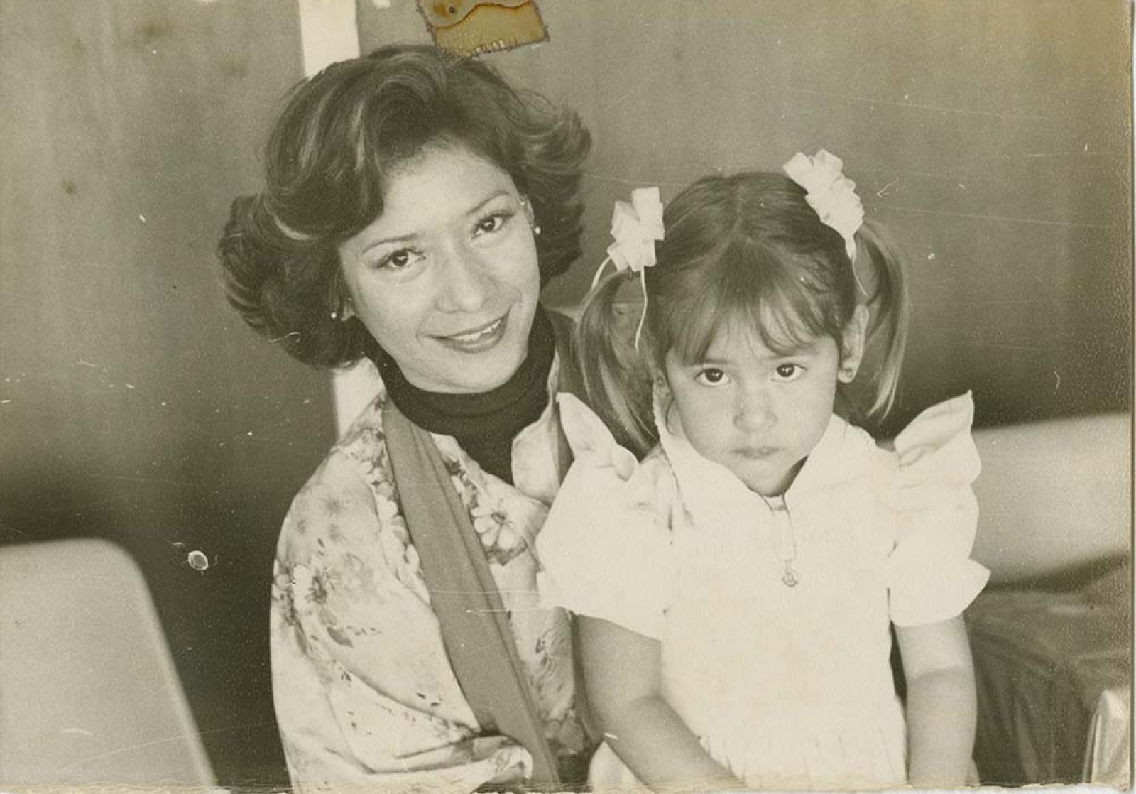 “La guapa”.