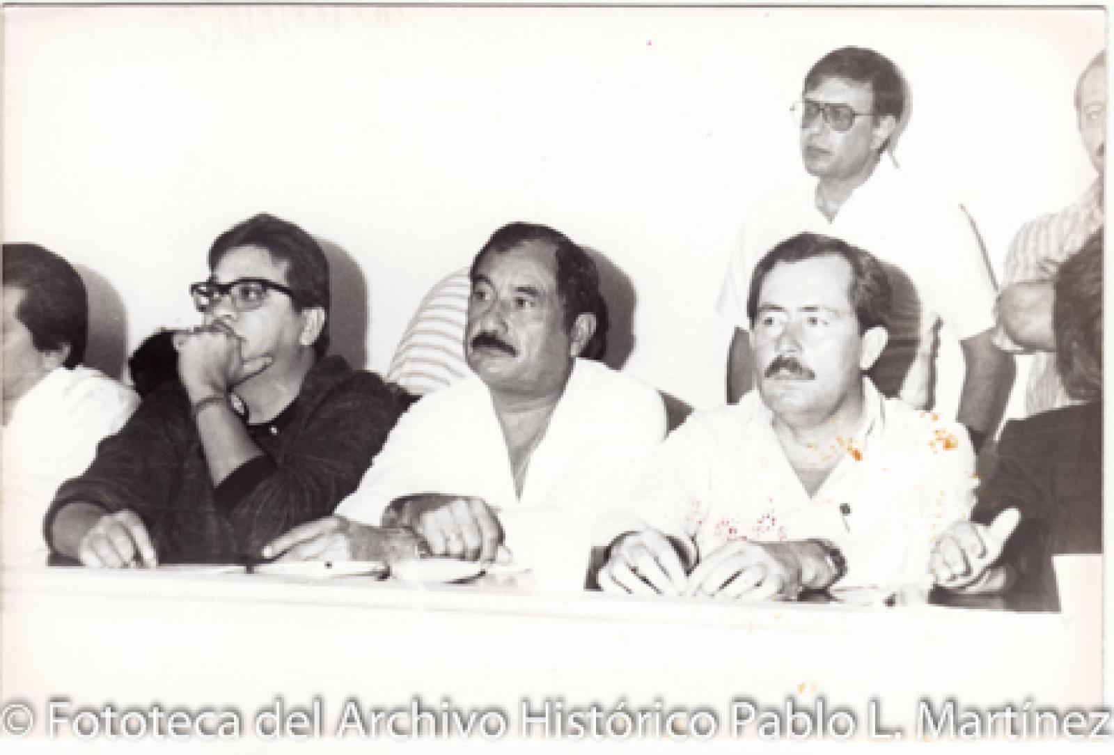 Leonel Cota Montaño, en acto público.