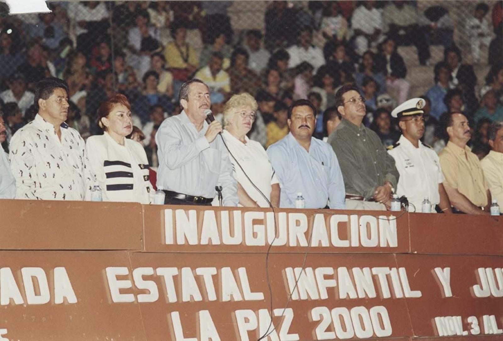 Leonel Cota Montaño en Inauguración.