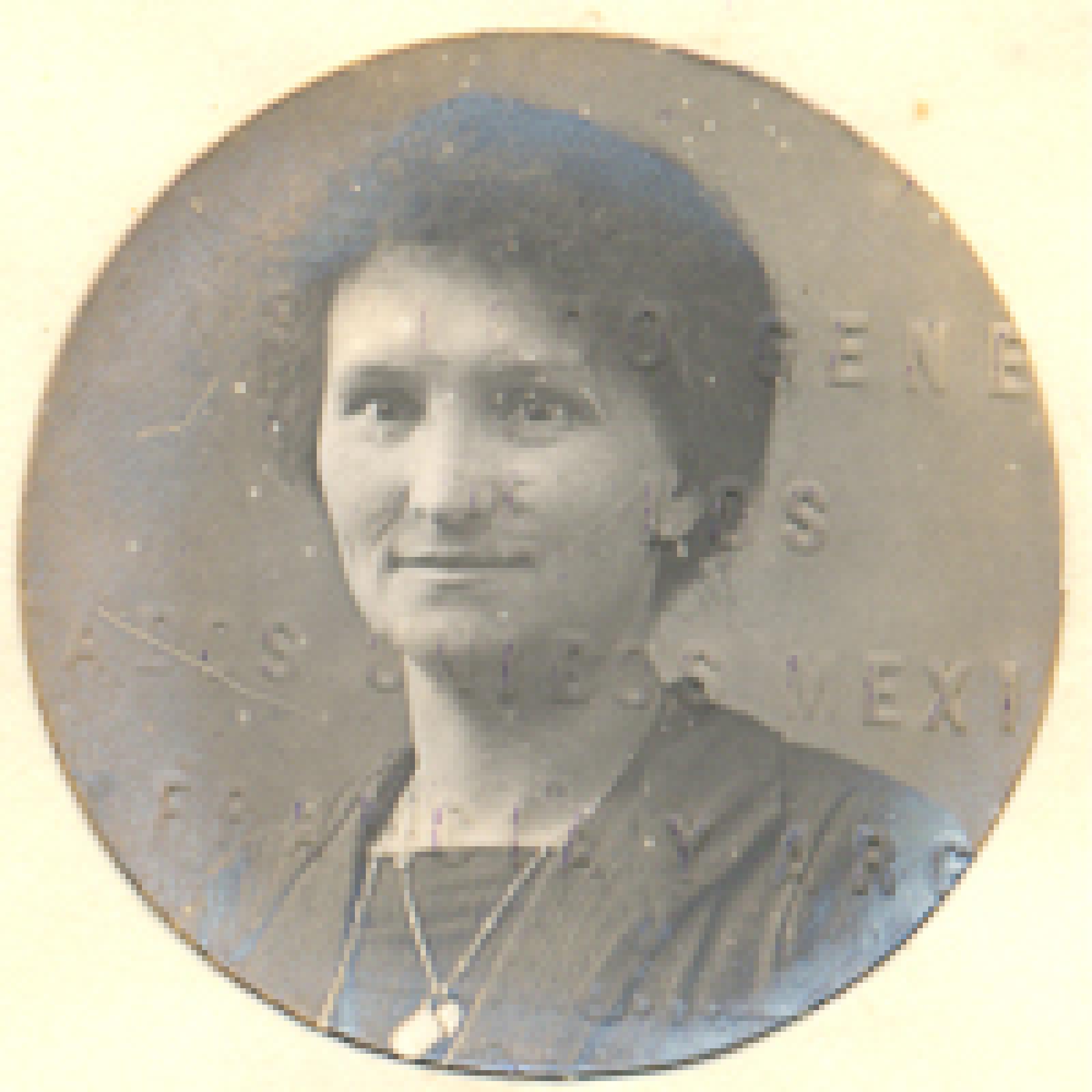 Leonie Boutonnet de Mangeret.