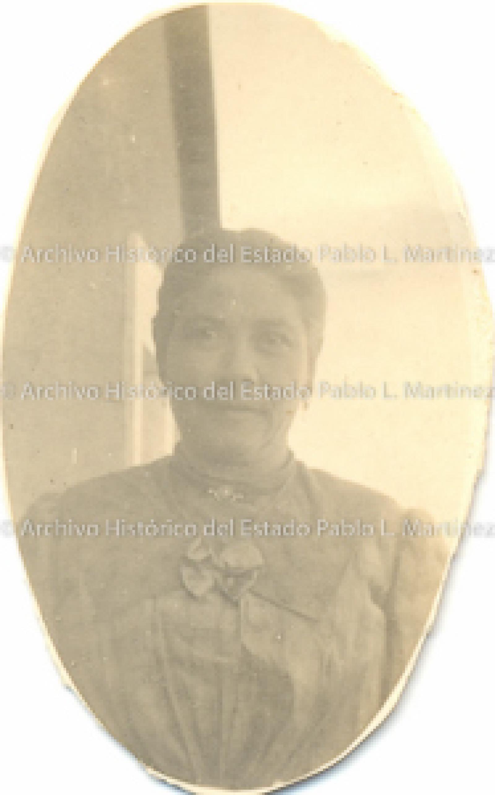 Leonor Olachea viuda de Tagle.