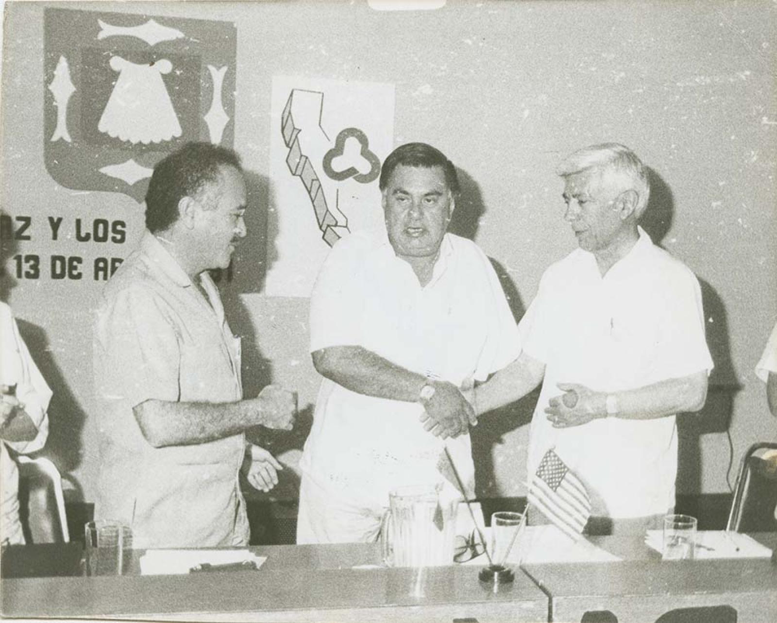 “Los gobernadores”.