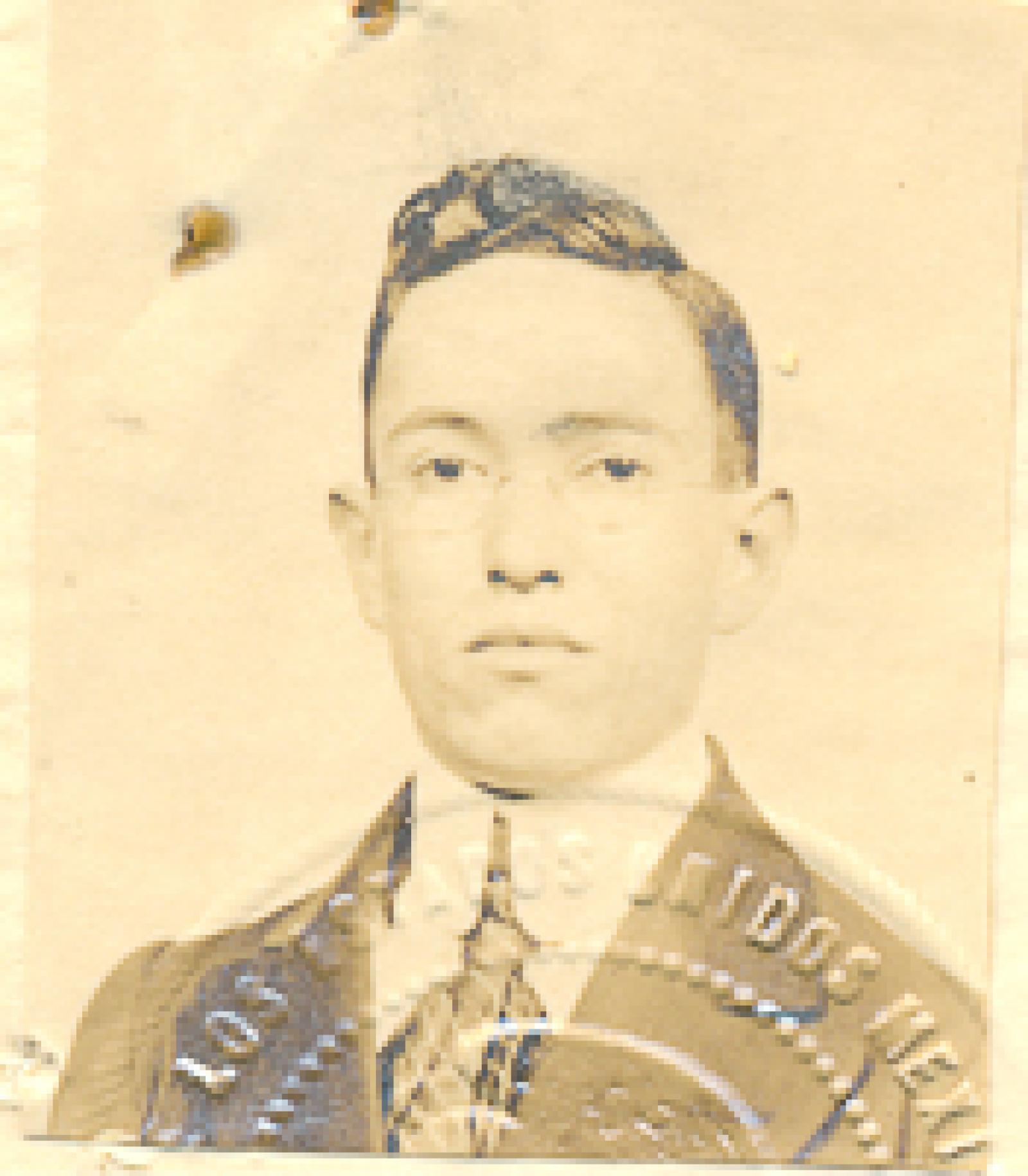 Luis Luna.