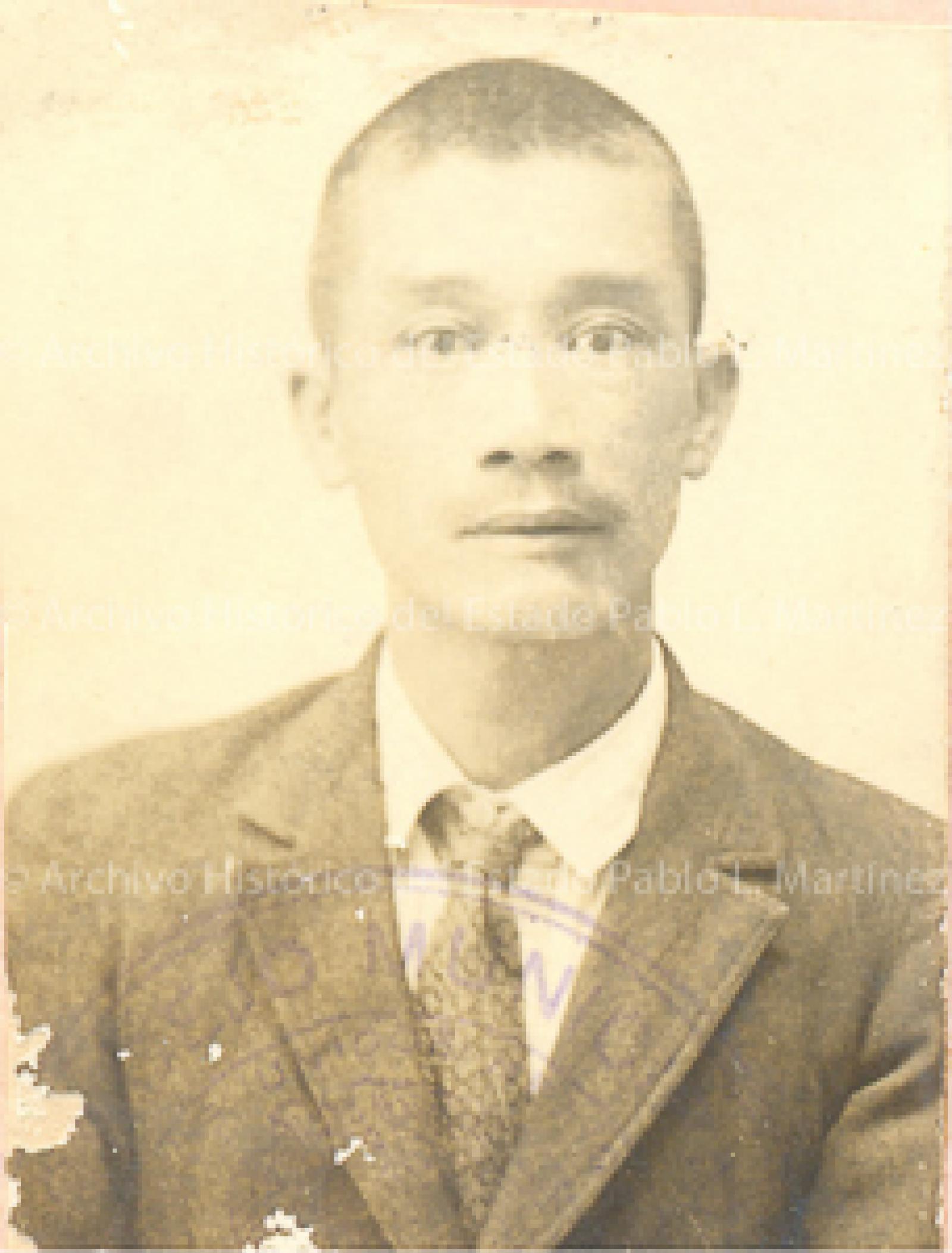 Luis Ung.