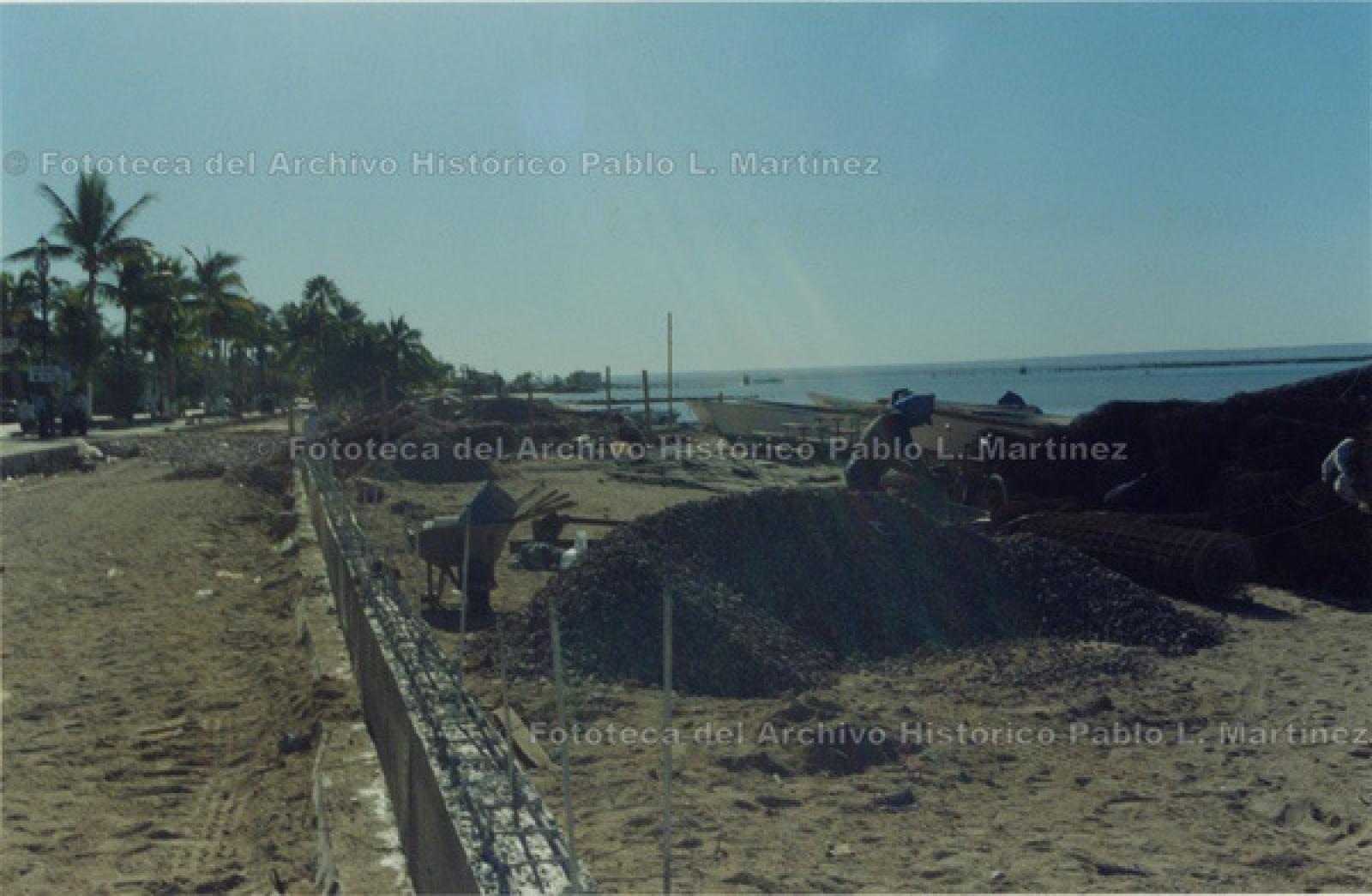 Malecón de La Paz, en obras de remodelación.