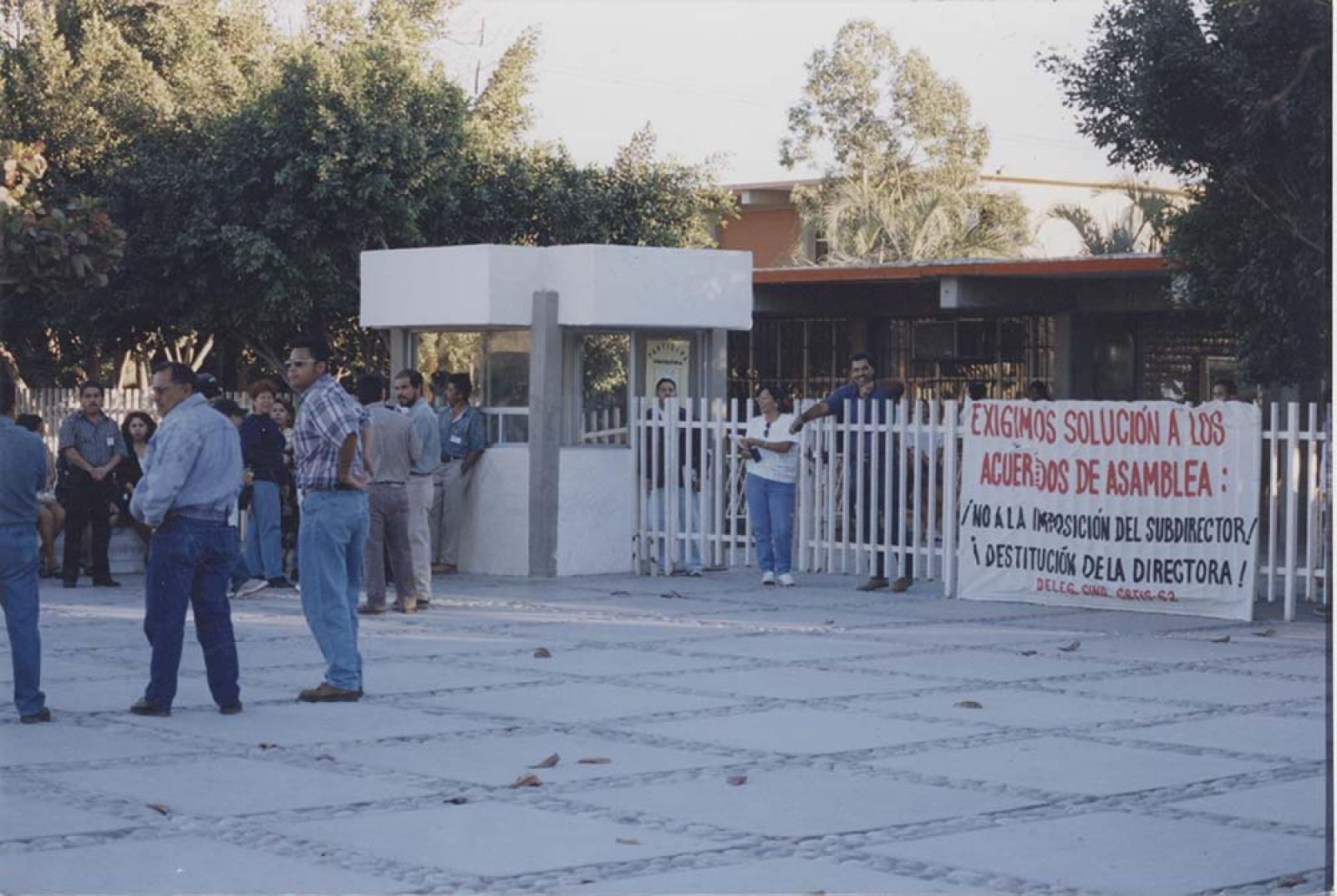 Manifestación del Sindicato del Colegio de Bachilleres número 62.
