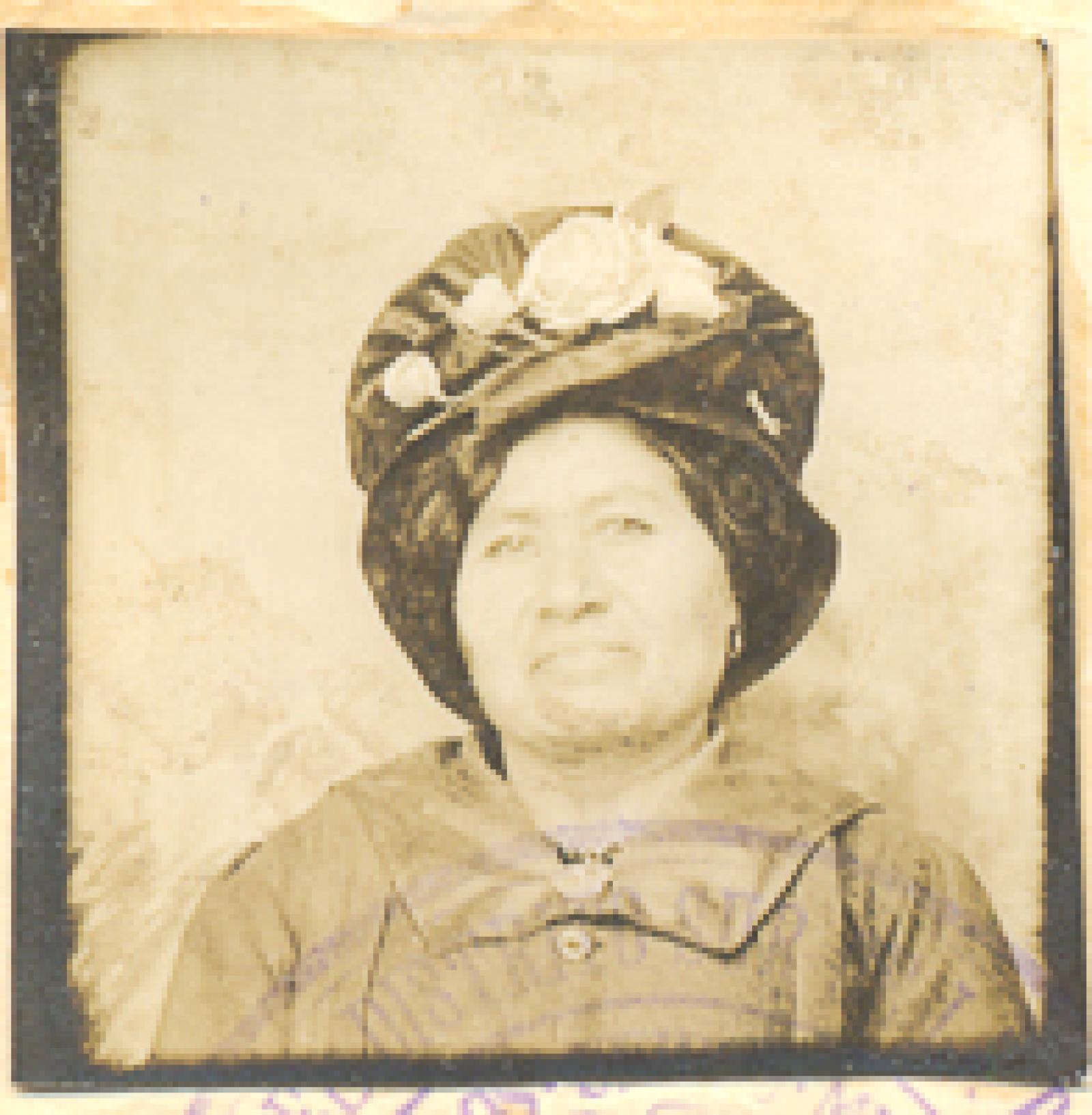 María Ceseña.