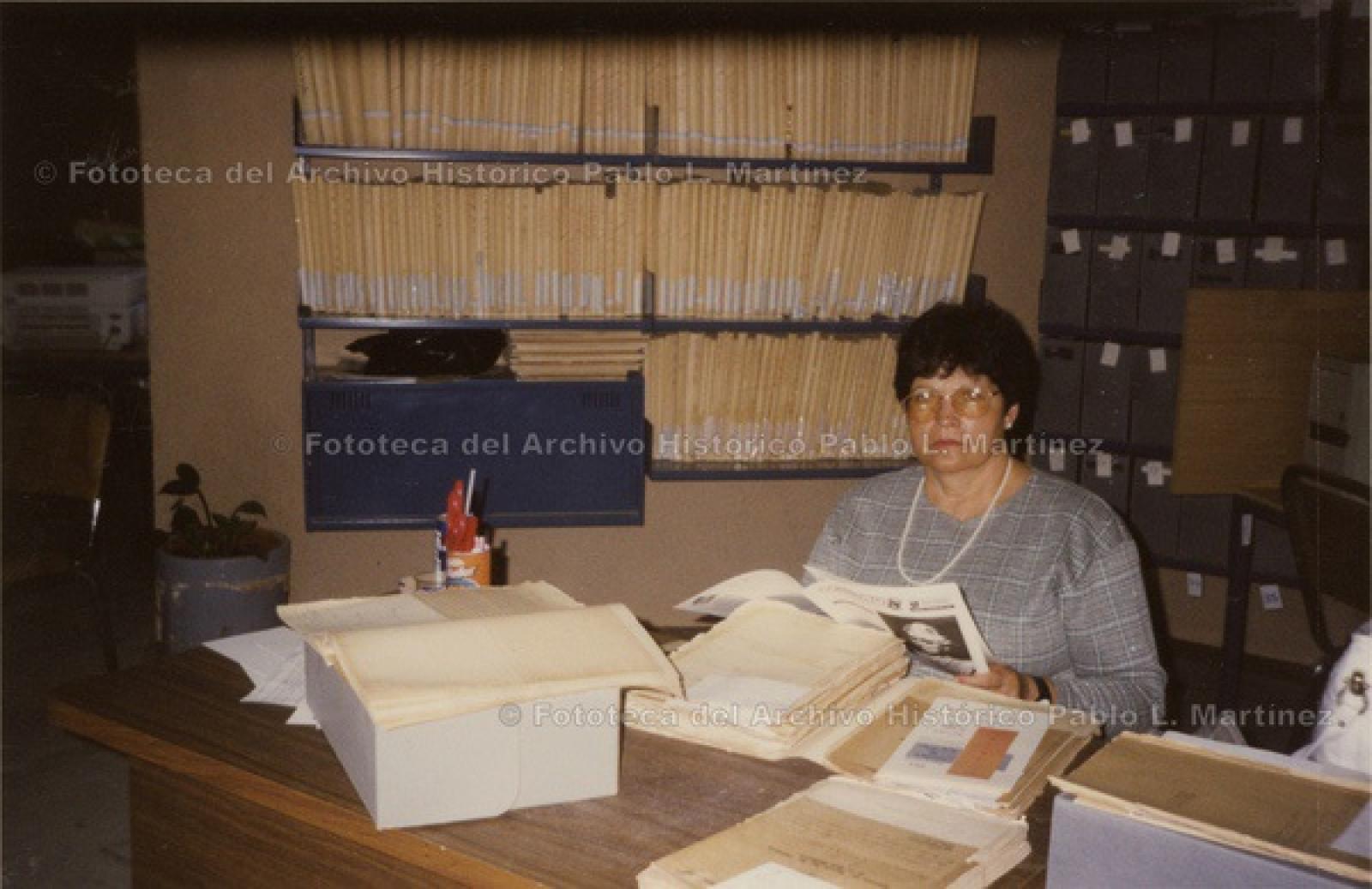 “María Concepción Rosales Bautista, jefa de la sección de Procesos Técnicos del archivo histórico Pablo L. Martínez”.