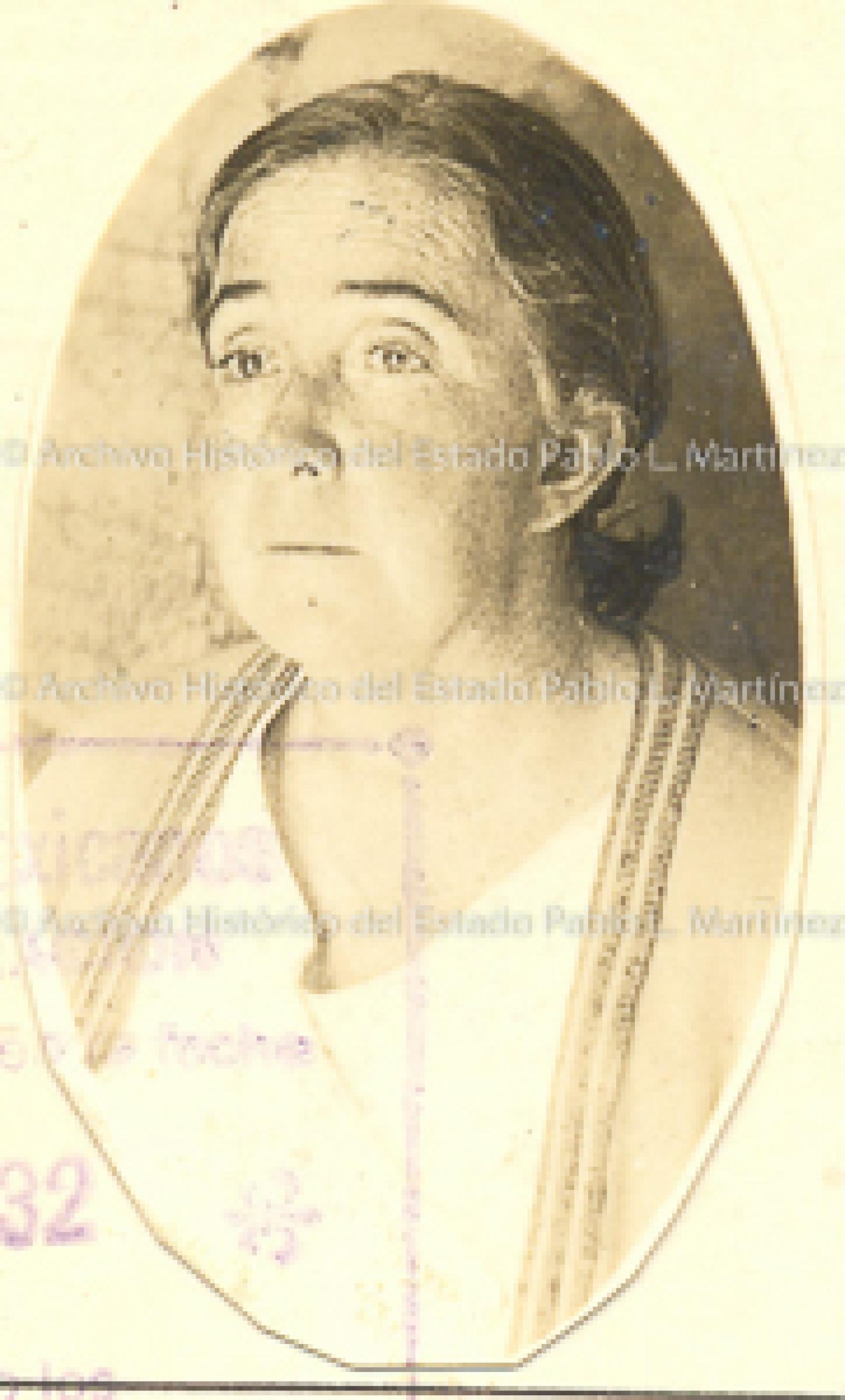 María González de Gibert de perfil.