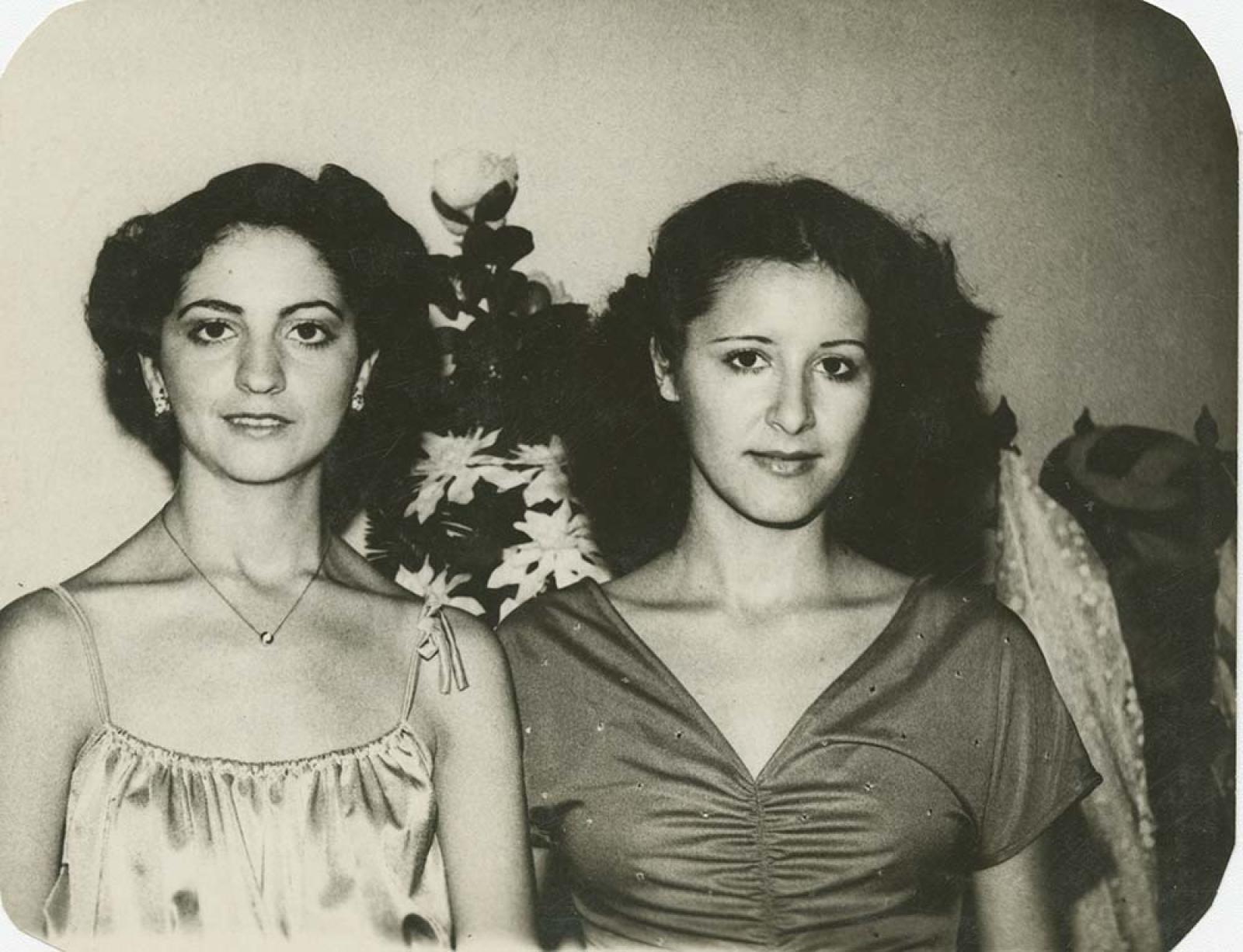 Mariana y Antonieta Cortés Bareño, retrato.