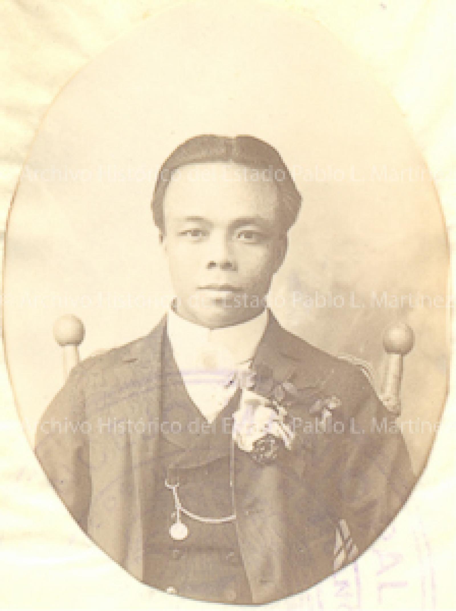 Martín Wong.
