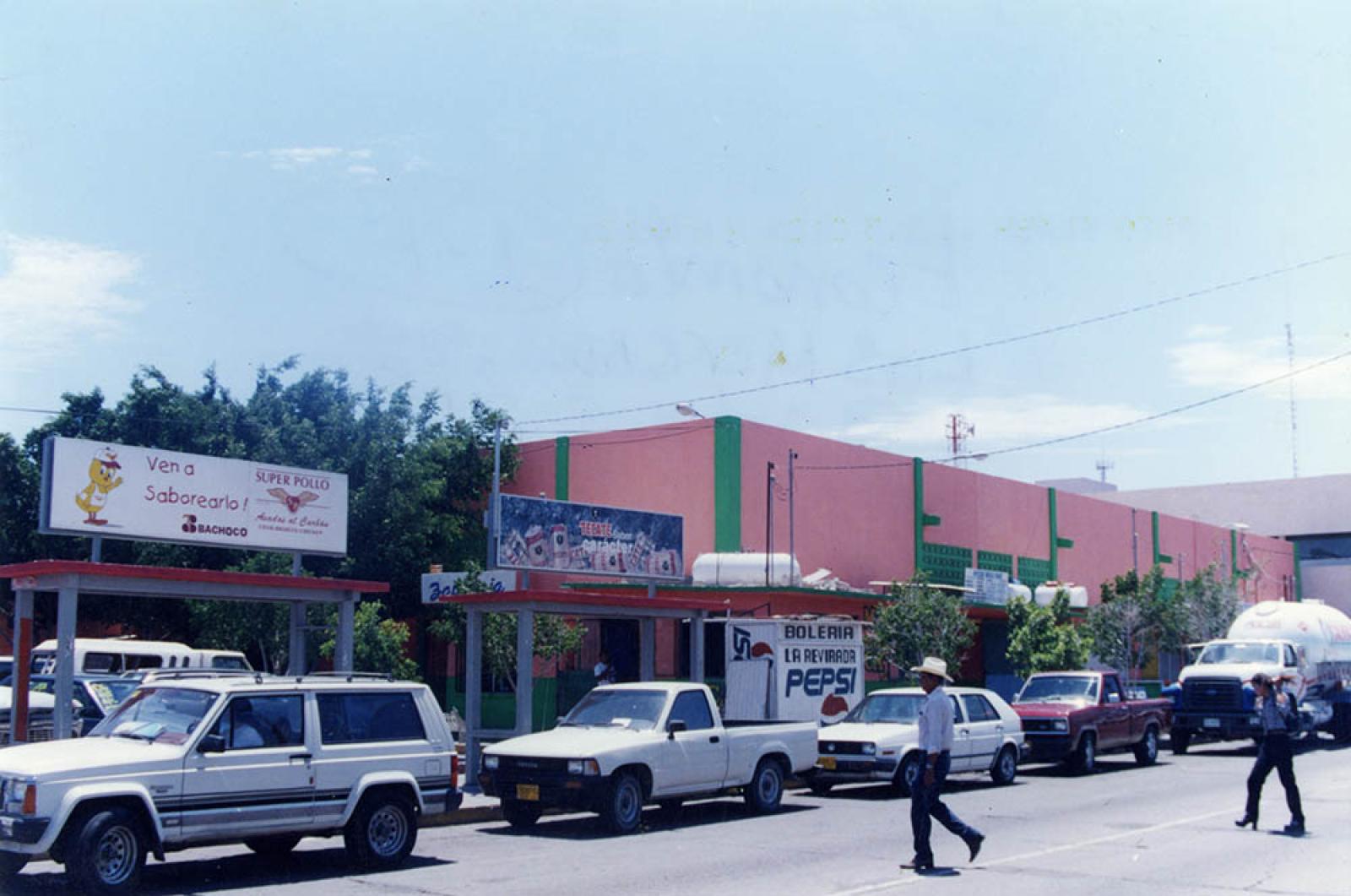 Mercado Nicolás Bravo.