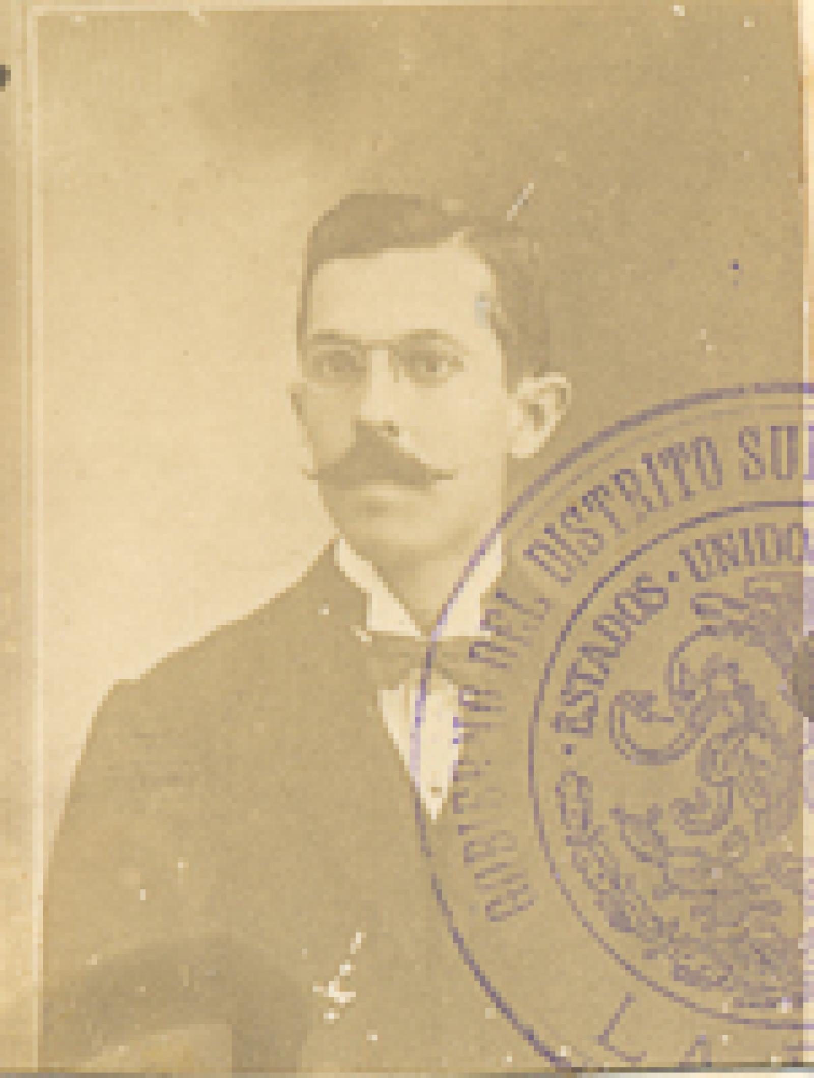 Miguel González.