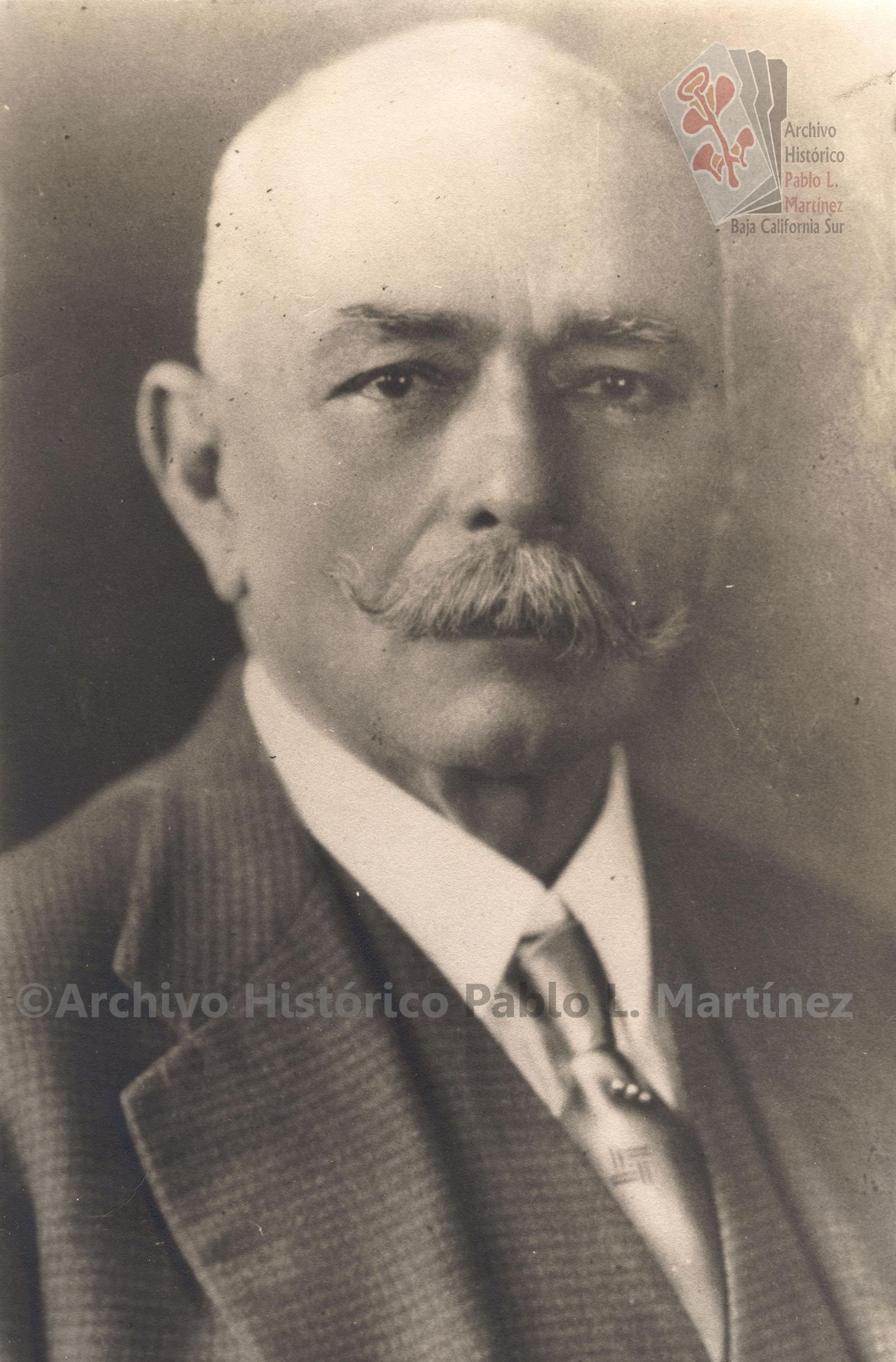 Miguel L. Cornejo Romero.