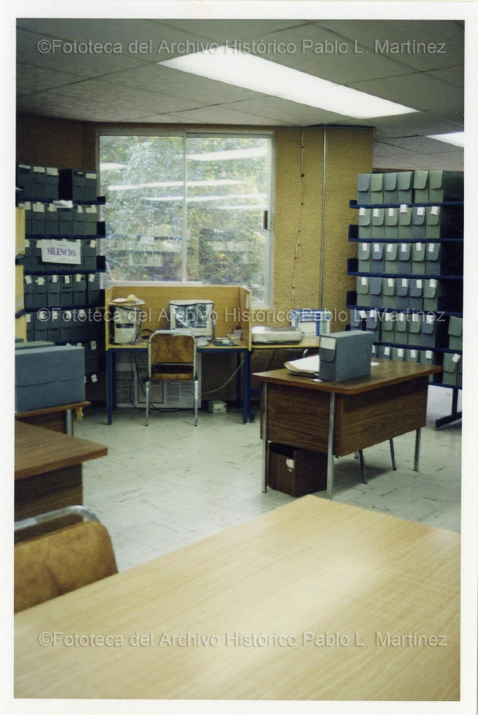 Mobiliarios y materiales del AHPLM.
