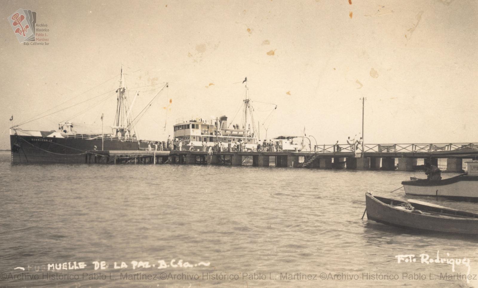 "Muelle de La Paz, Baja California".