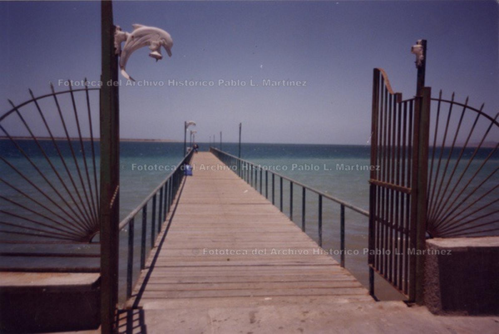 Muelle de Los Pescadores o Paseo de la Reina.