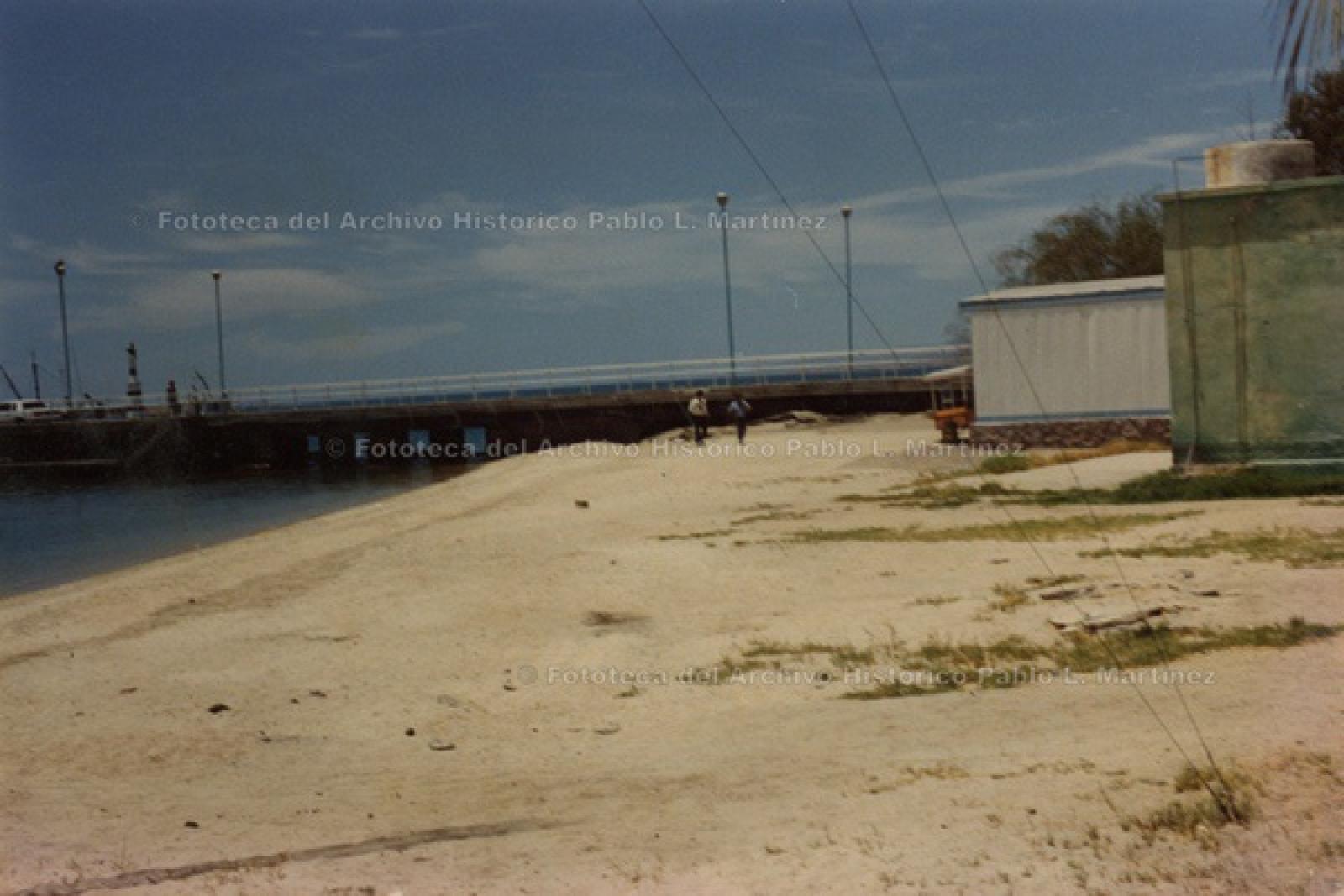 Muelle fiscal.