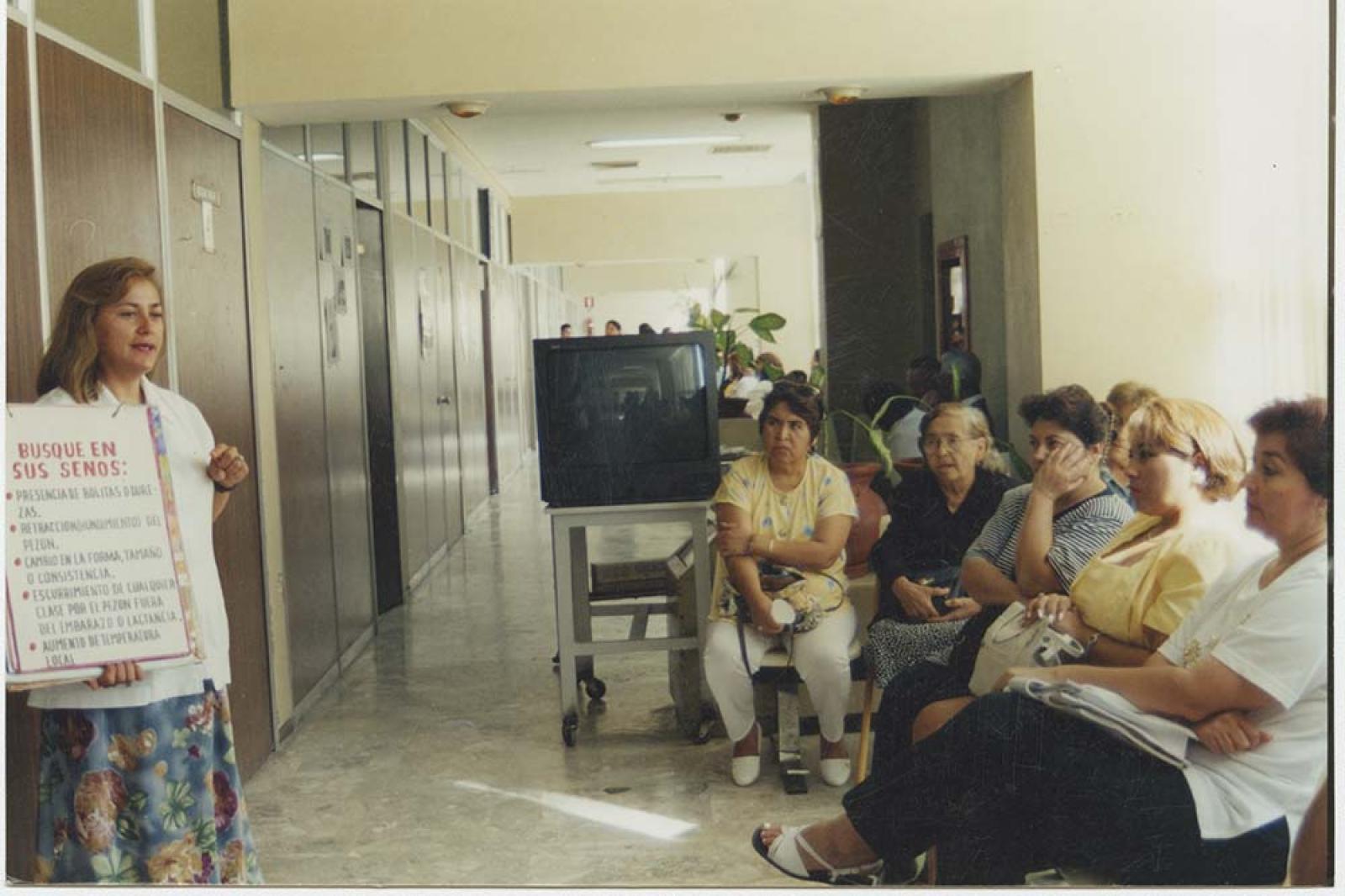 Mujeres en pláticas para la salud.
