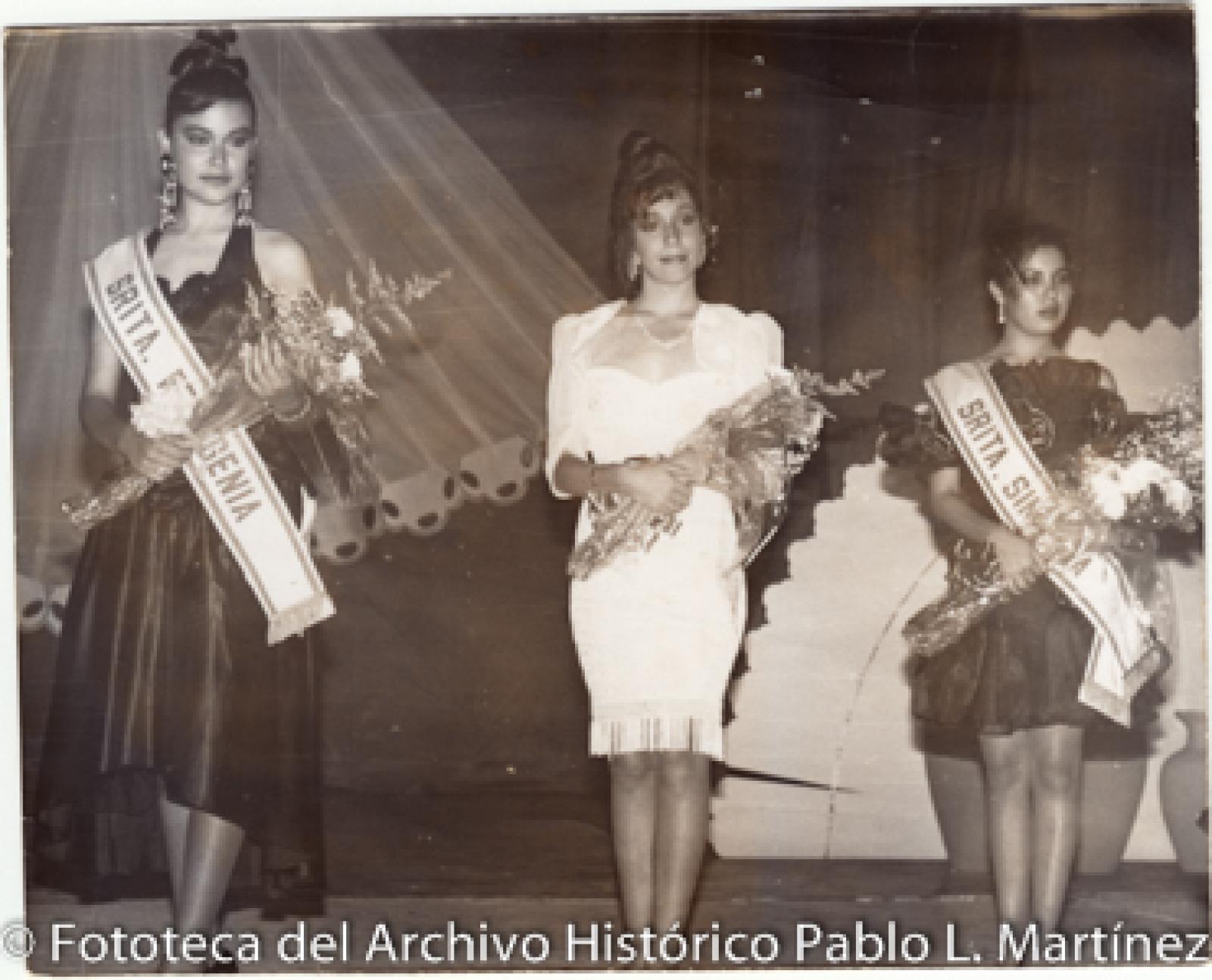 Mujeres, retrato.