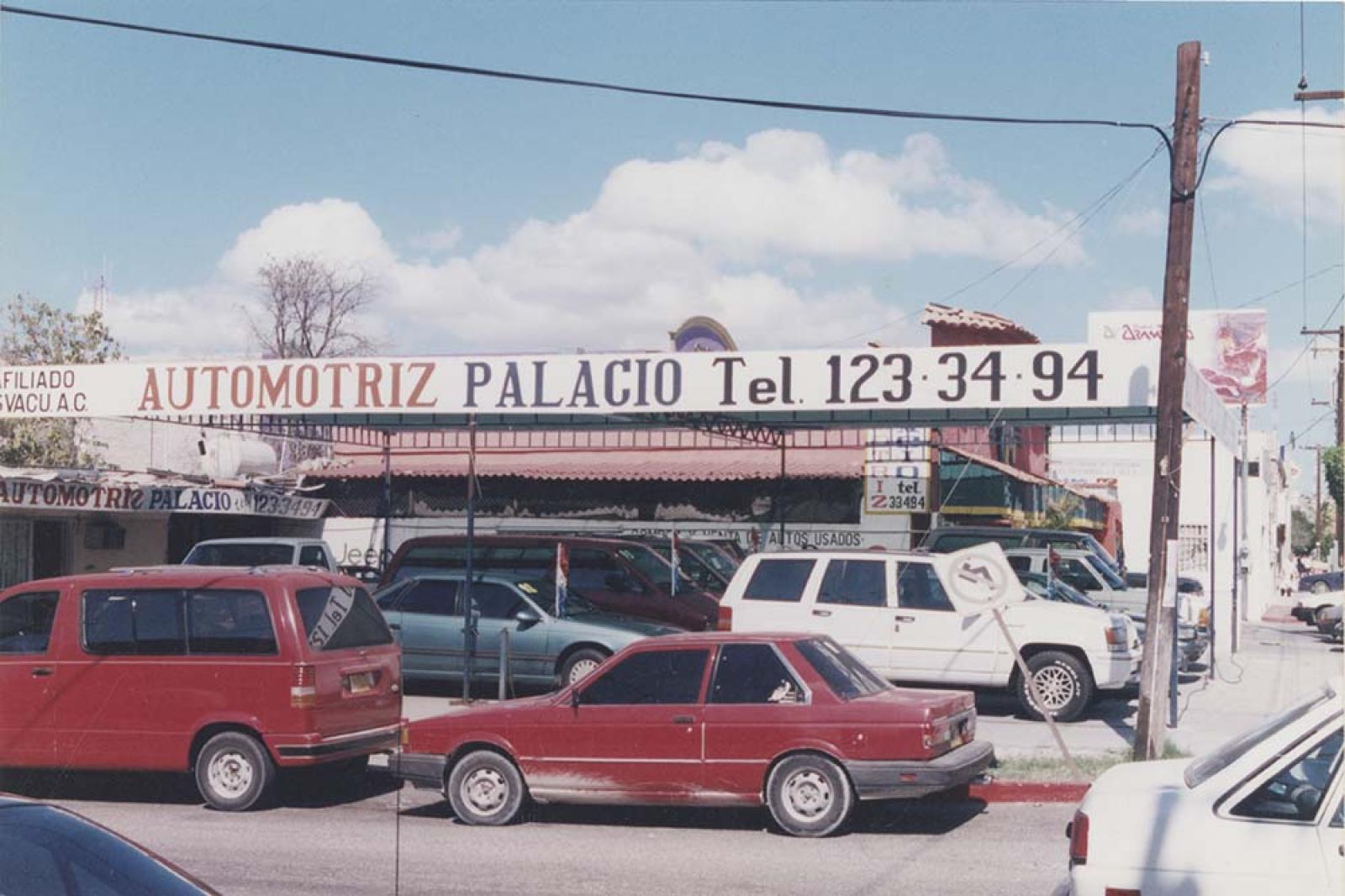 Negocio, Automotriz Palacio.