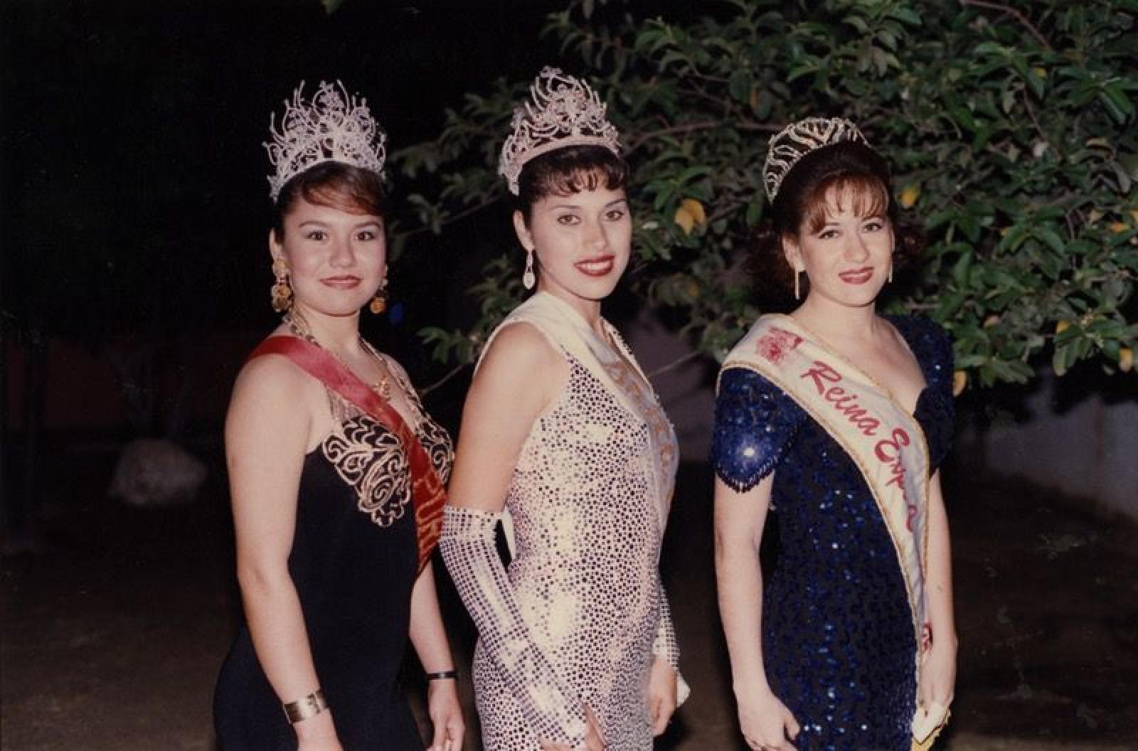 “Norma. Isabel y María Luisa, embajadoras de la belleza comundeña”.