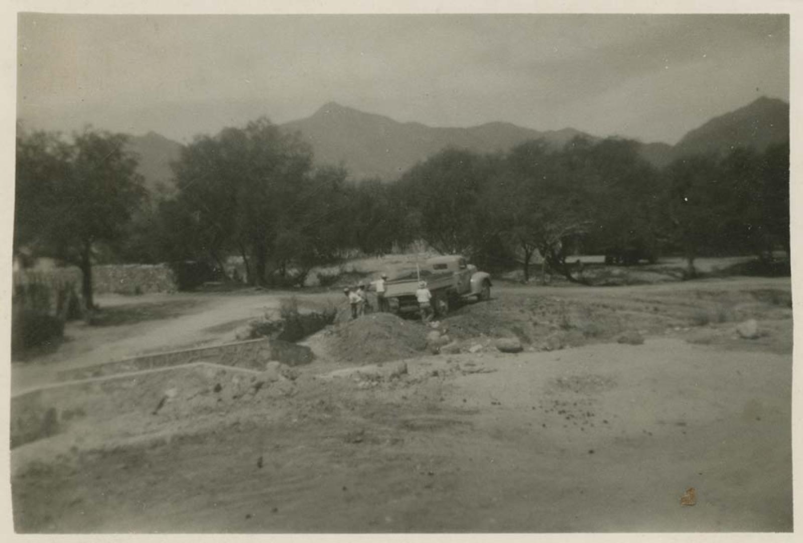 “Ollas de captación de agua en Santiago”, Baja California Sur.