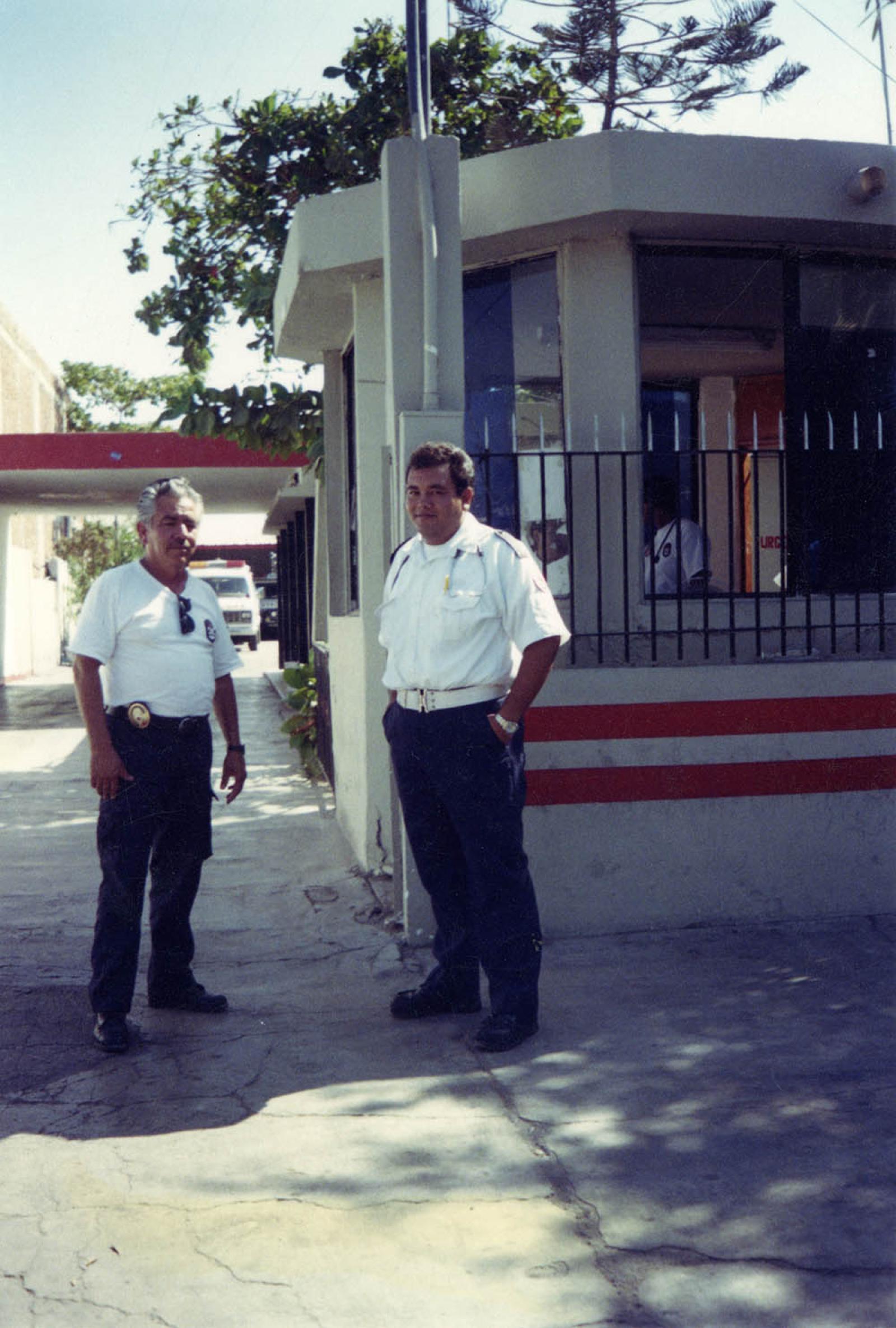 Paramédicos.