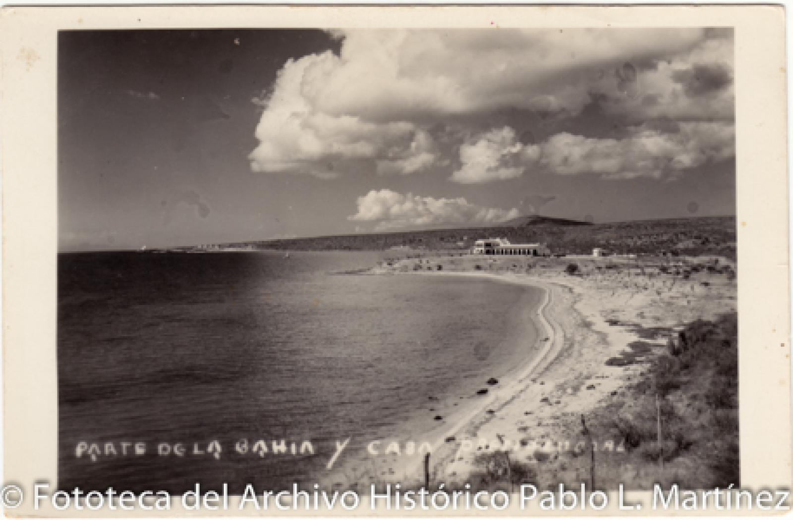 “Parte de la bahía y Casa Presidencial, La Paz.