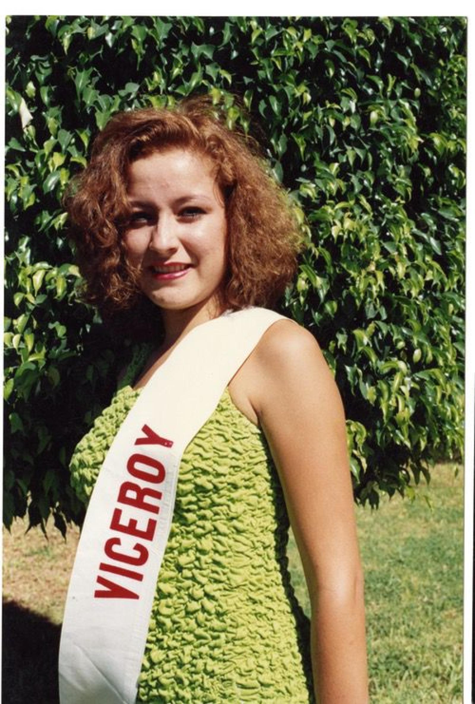 Participante modelo internacional, 1993.