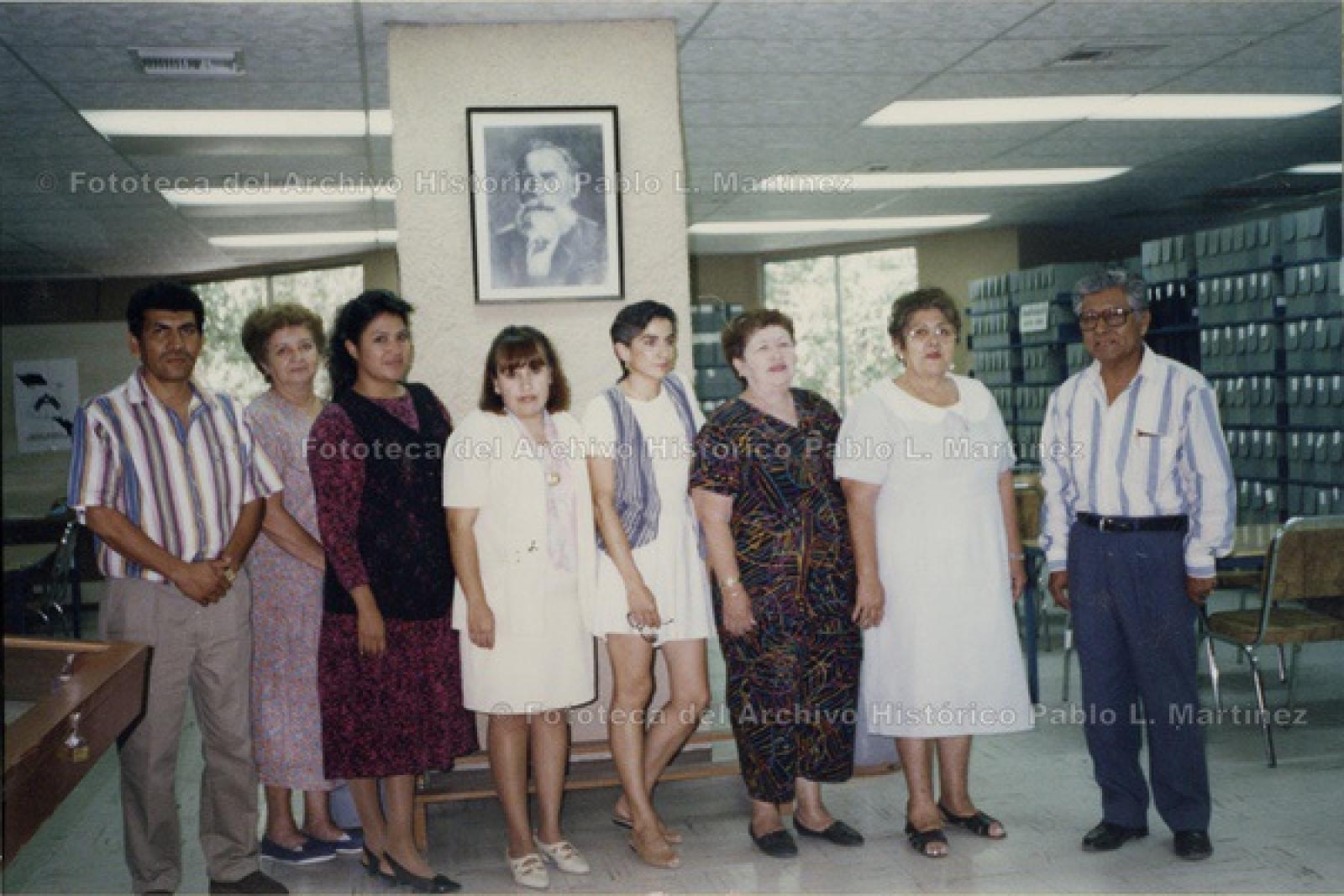 “Personal y colaboradores del Archivo Histórico Pablo L. Martínez”.