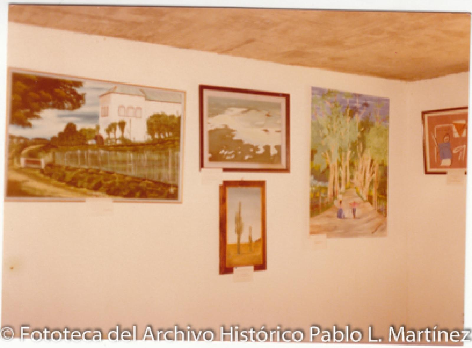 Pinturas e imágenes en pared