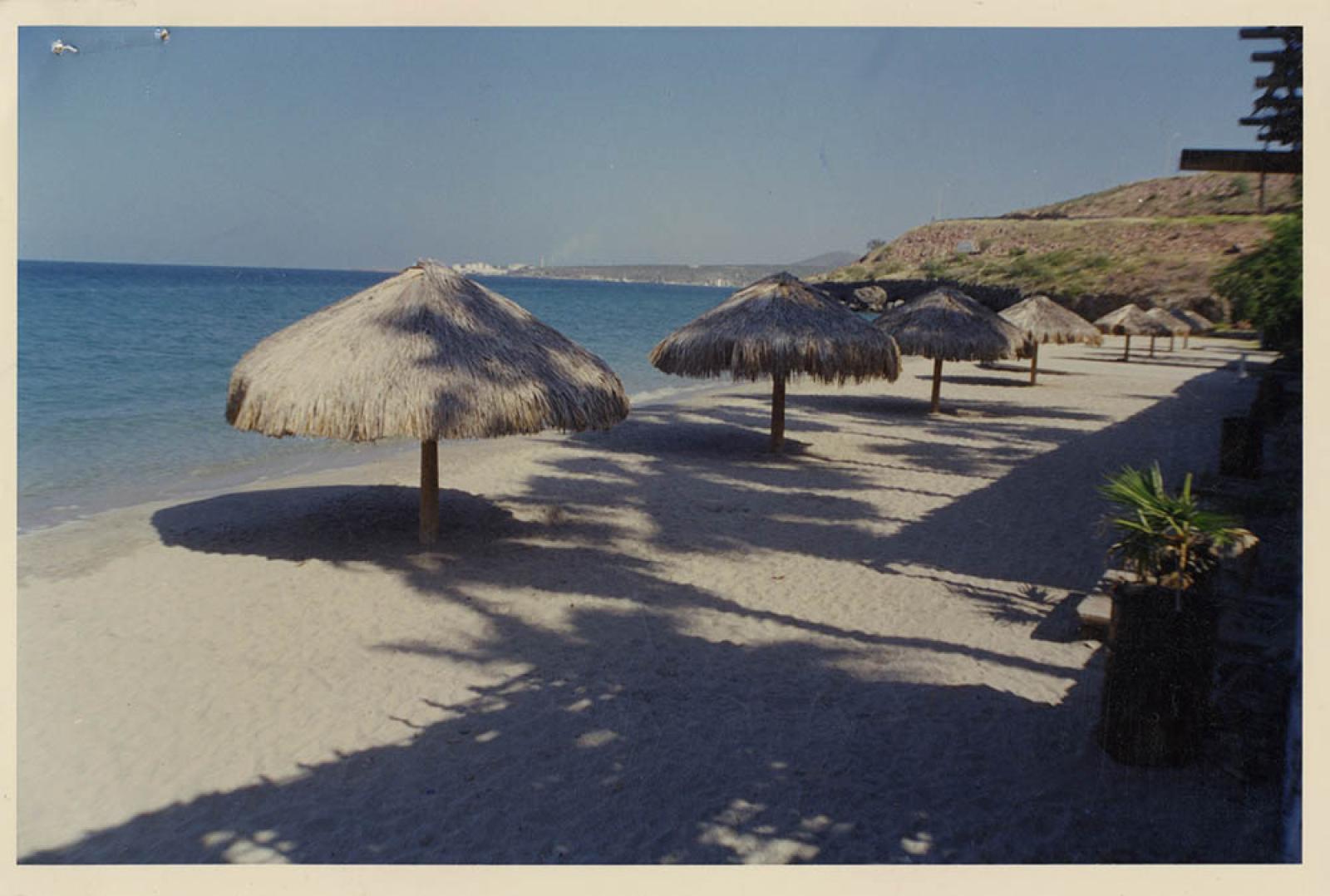 Playa El Coromuel, La Paz, B.C.S.