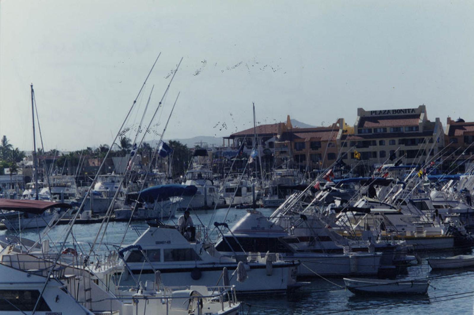 Plaza Bonita y marina, Los Cabos, B.C.S.
