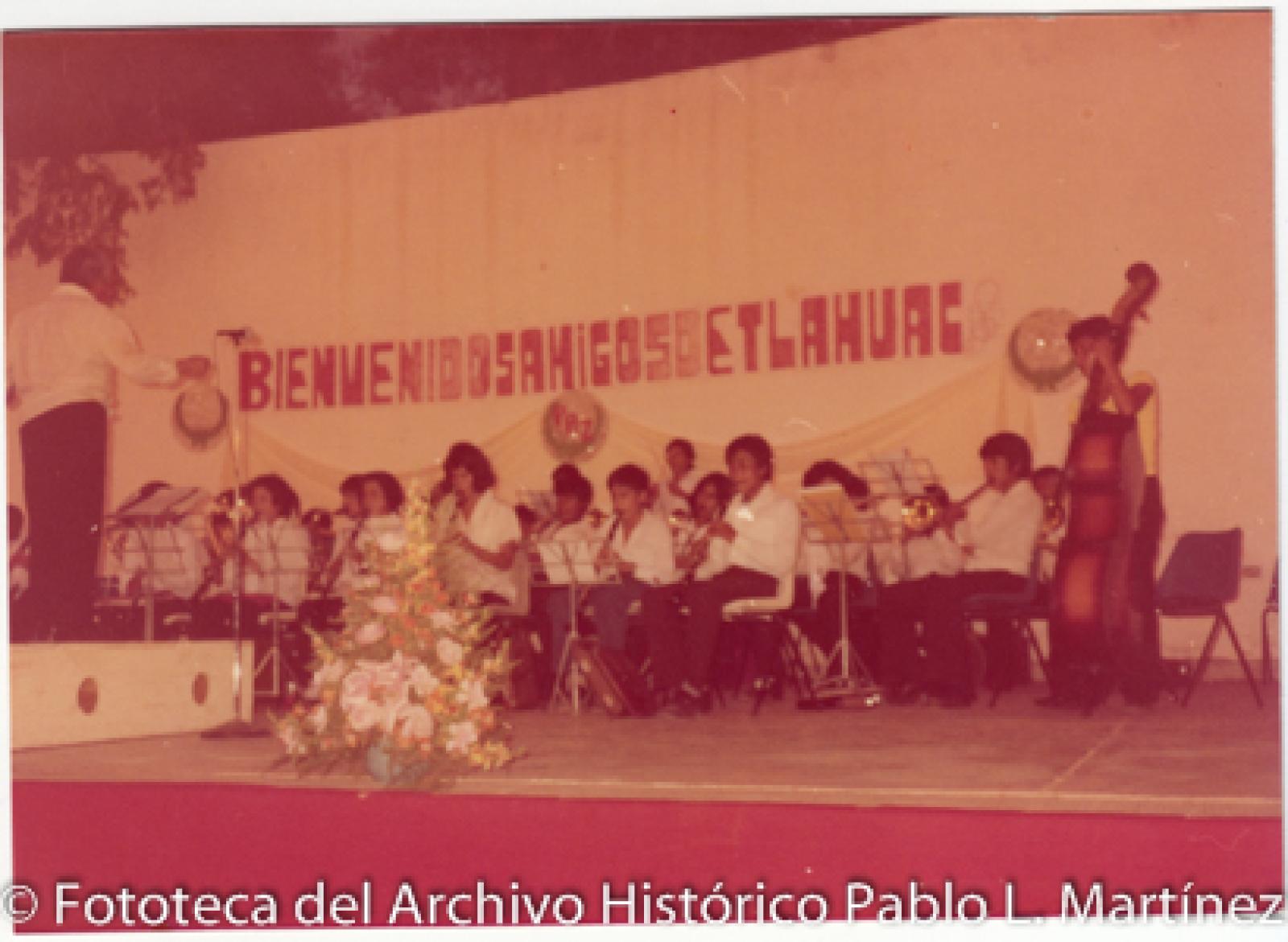Presentación de orquesta.
