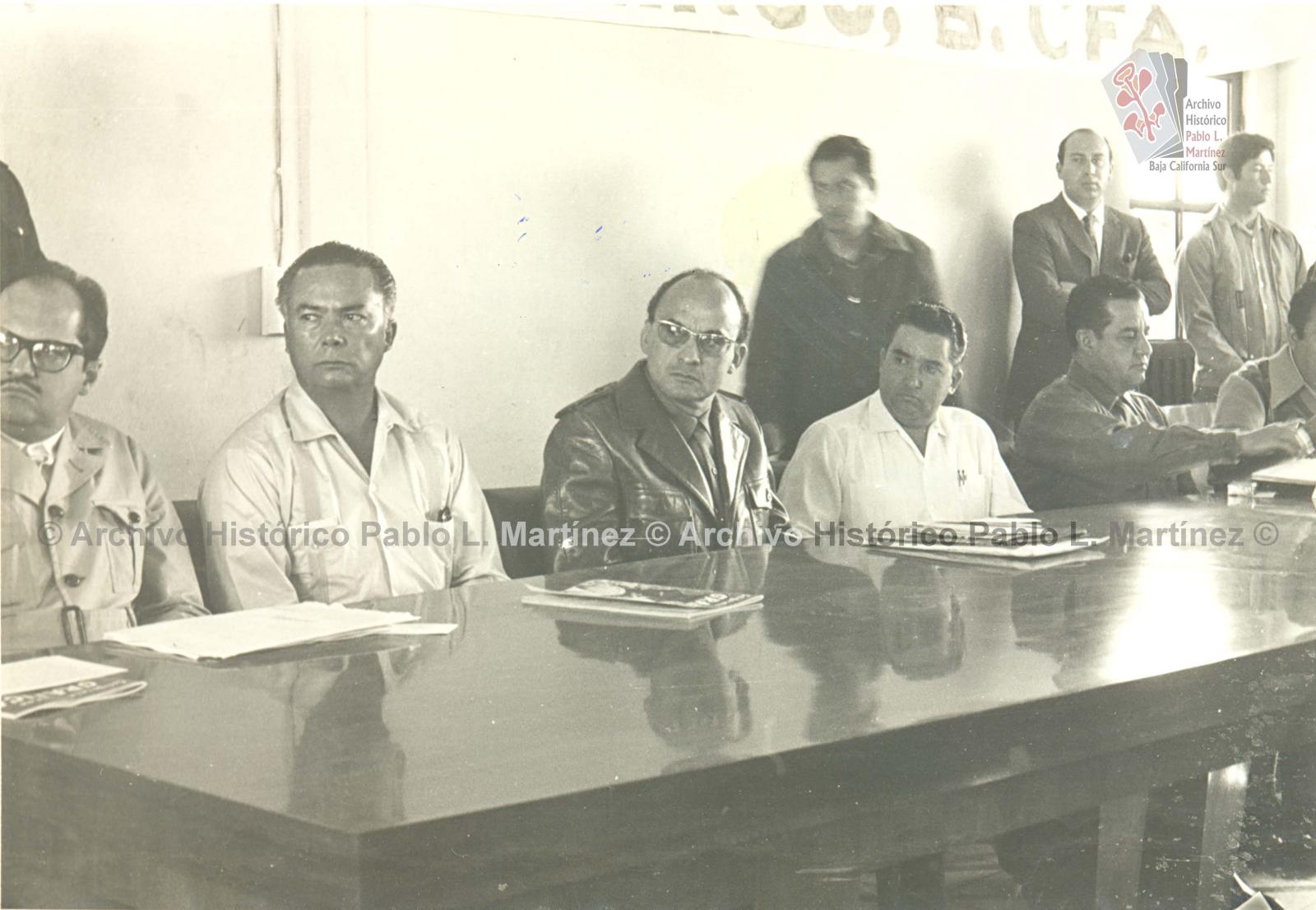 Presidium de la Sesión de Trabajo en la Asociación de Agricultores.