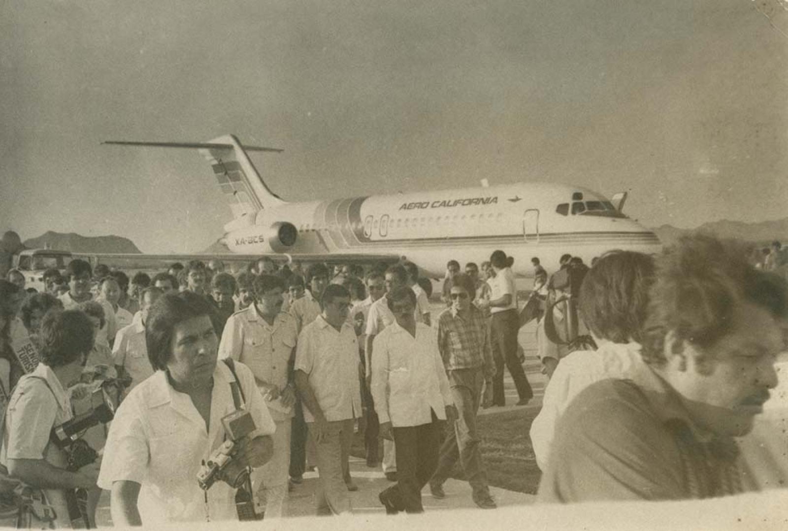 “Primer vuelo de Aero-California”.