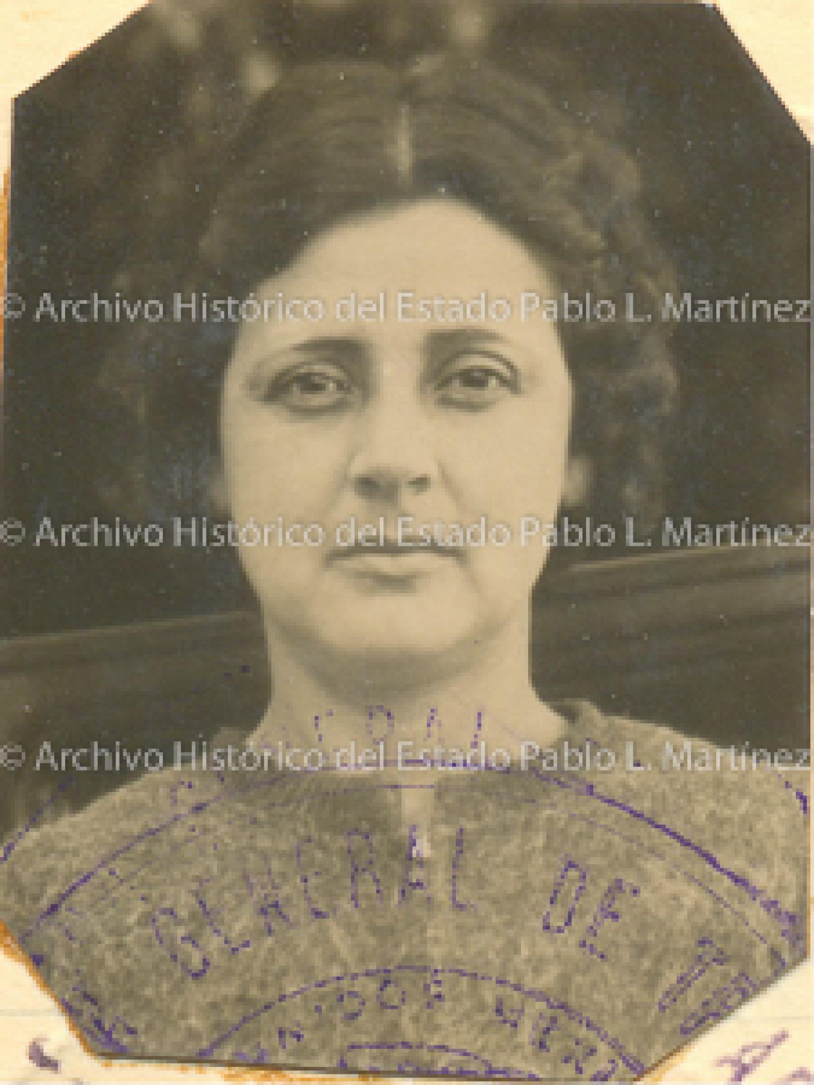 Raquel M. de Domínguez