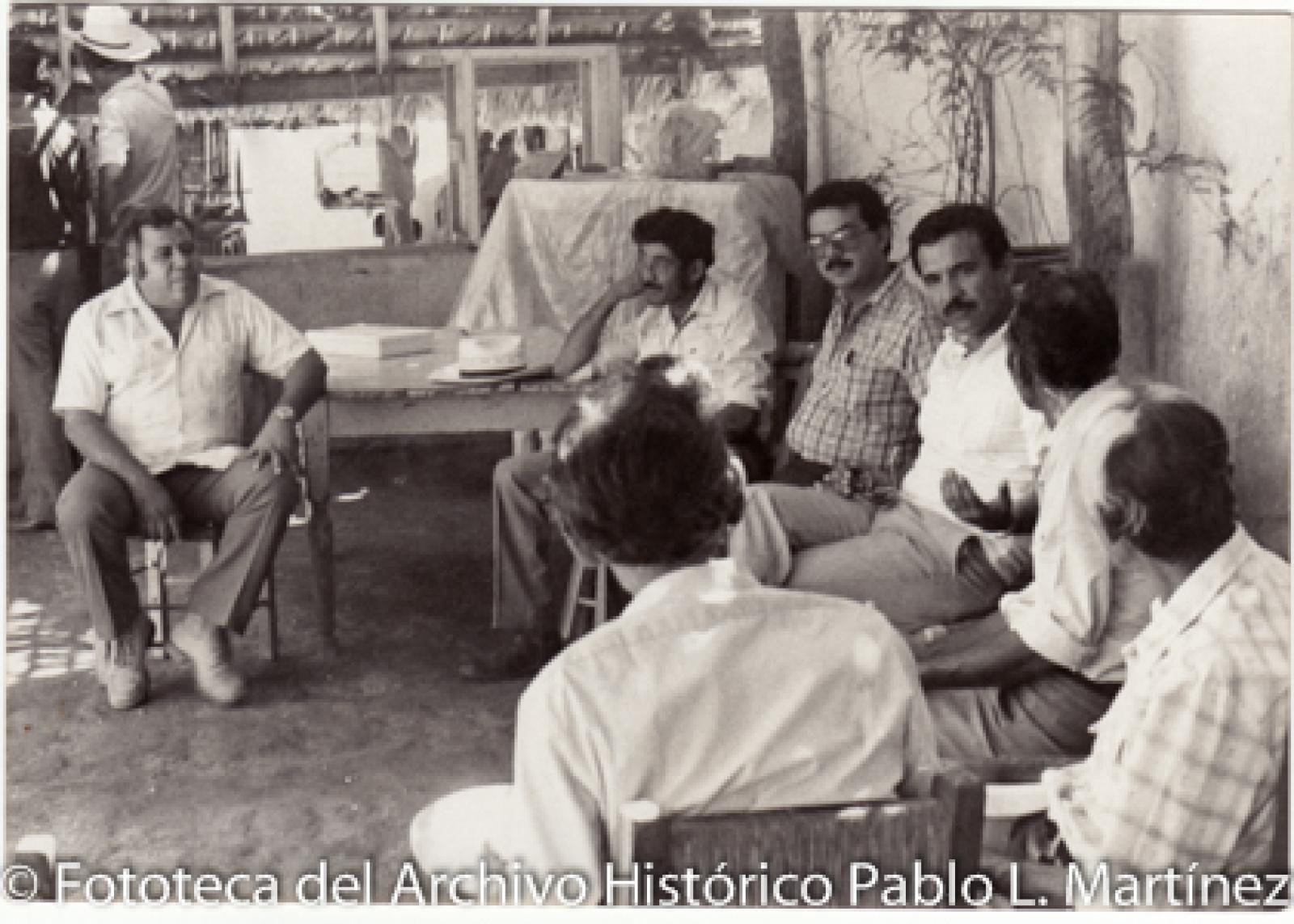 Raúl Ortega Salgado, en reunión de trabajo.