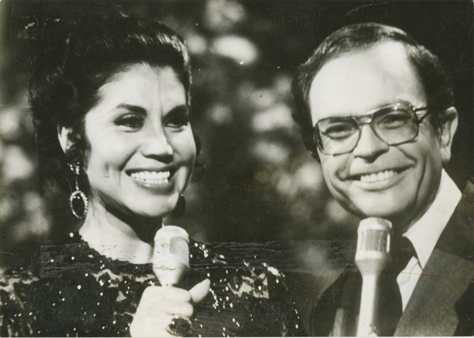 Raúl Velasco y Enriqueta Jiménez “La Prieta Linda”.