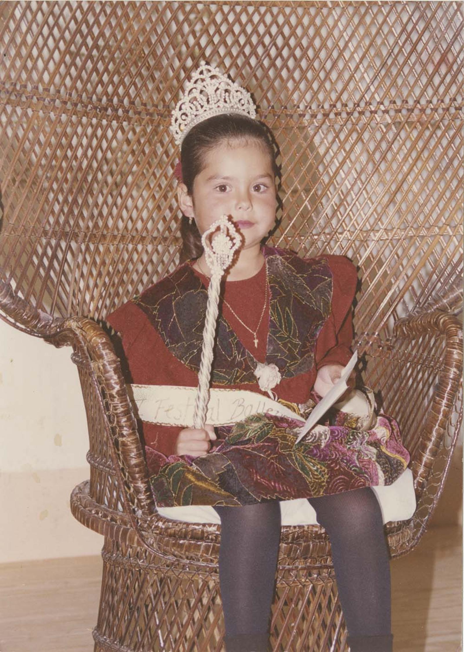 “Reinita del  V  Festival  de la Ballena Gris”.